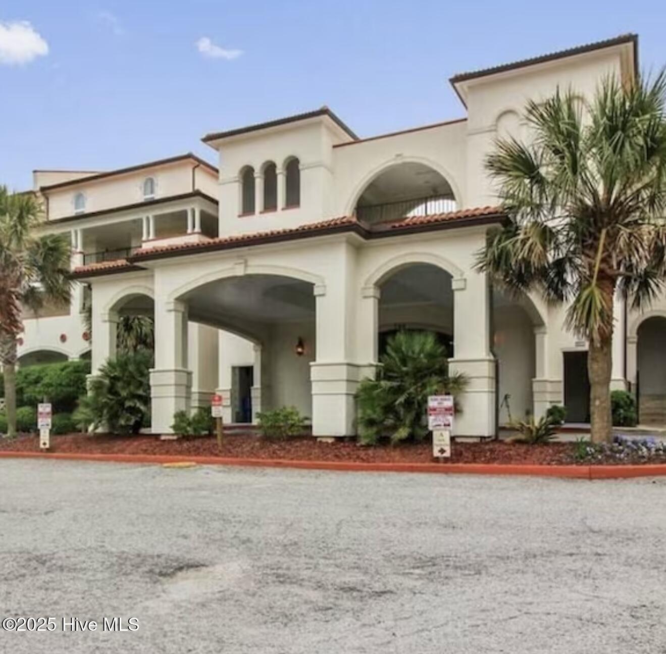 100539487 | Photo 29