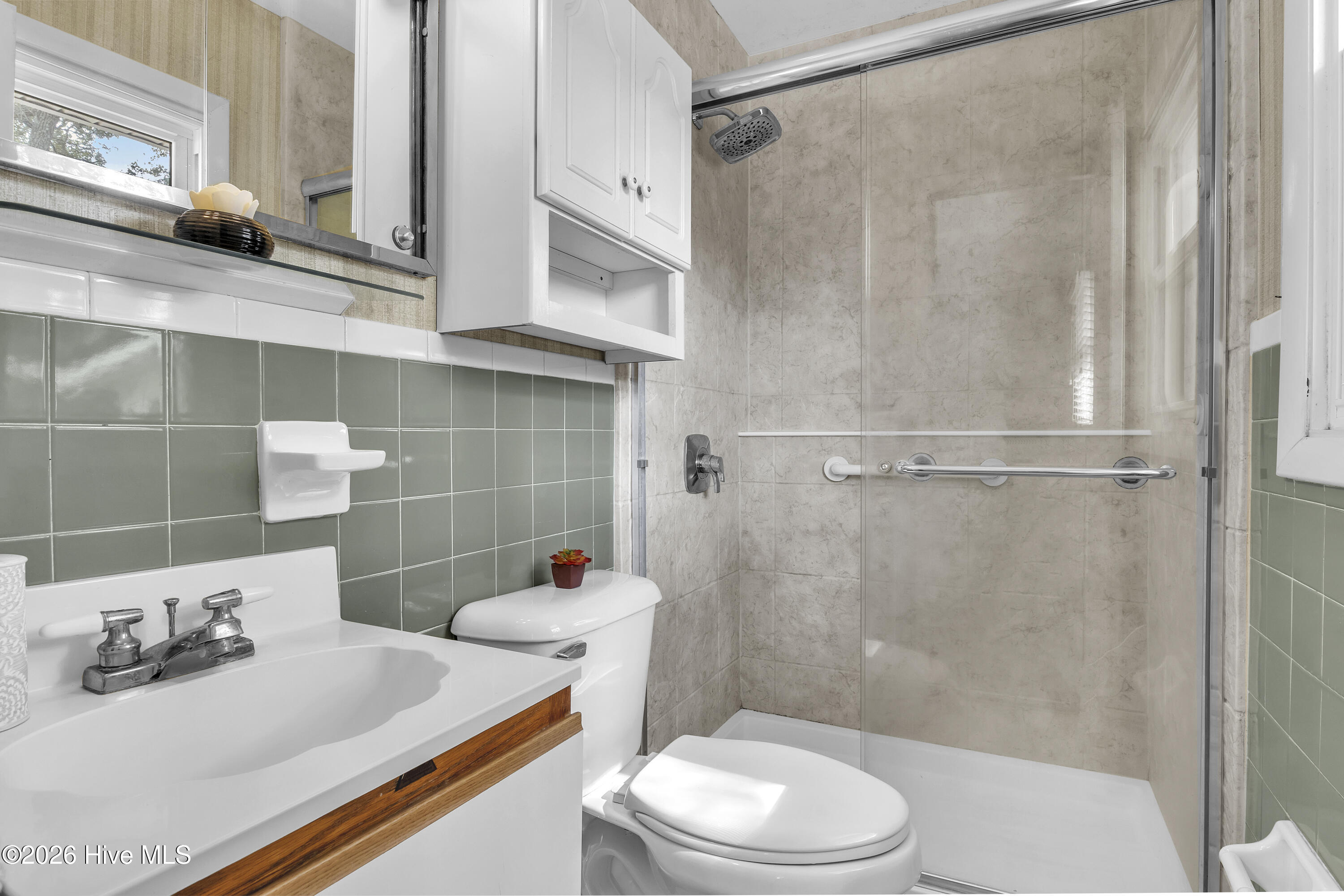 100555841 | Photo 39