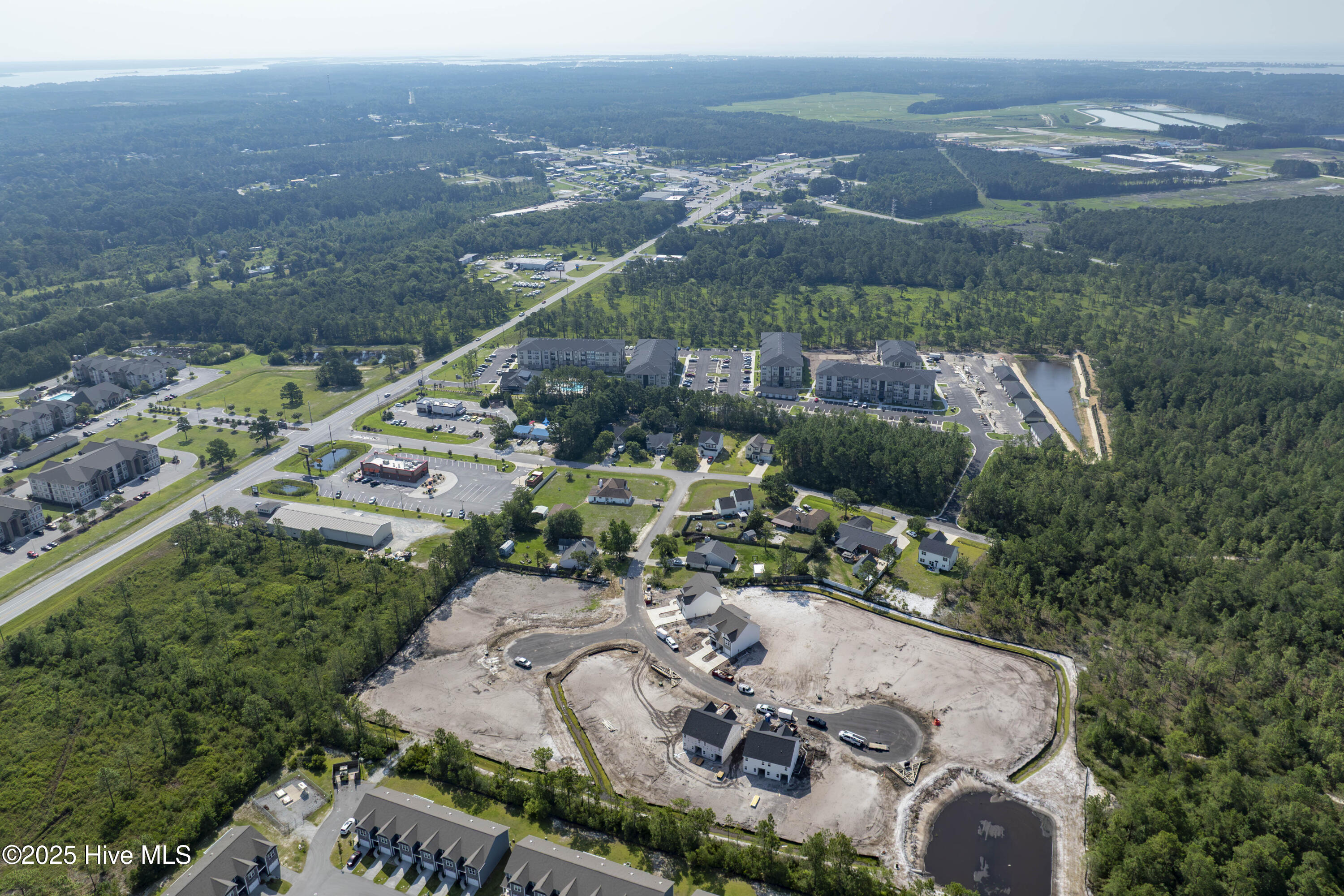 100493015 | Photo 24