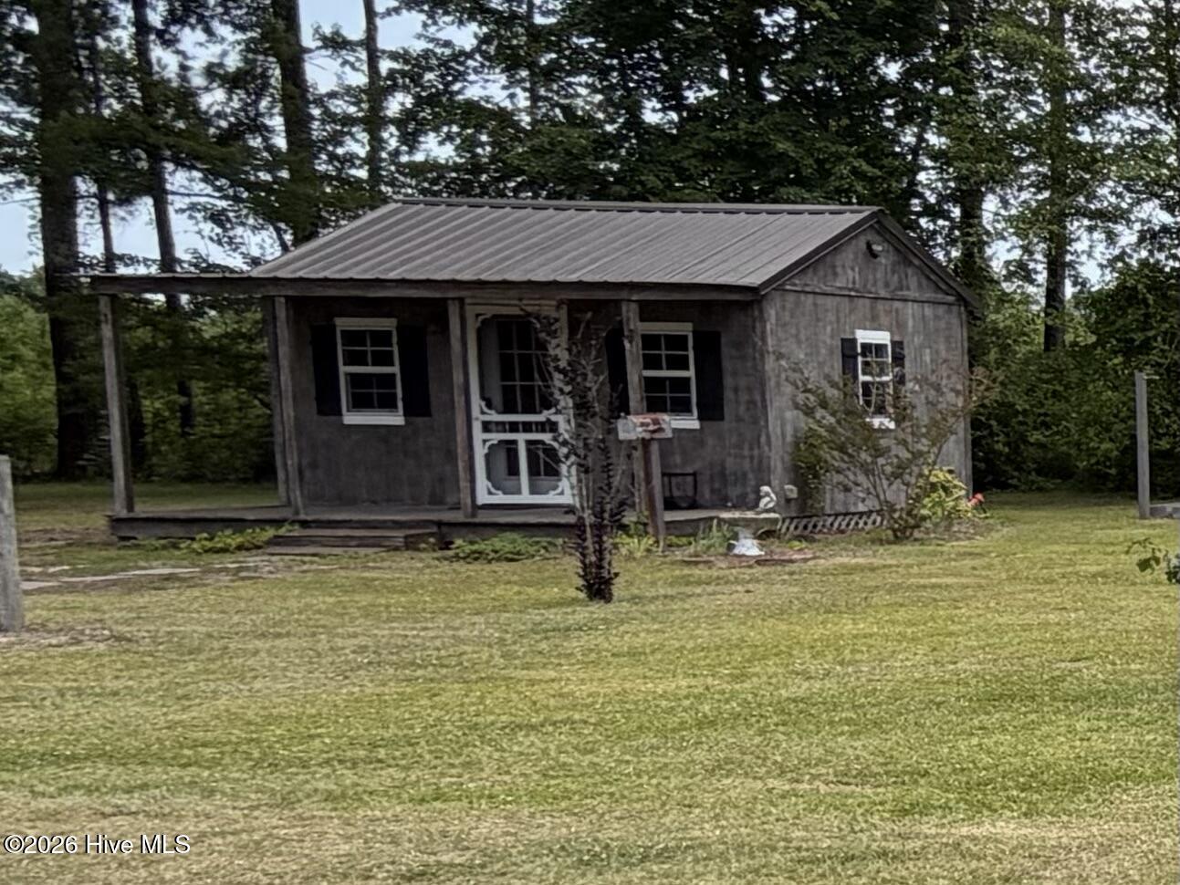 3144 Wintergreen Road,Cove City