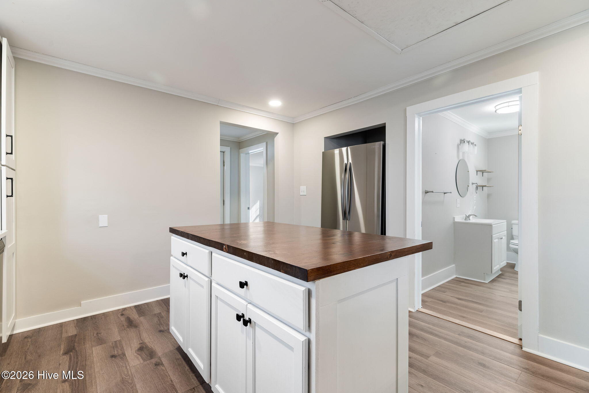 100551383 | Photo 20