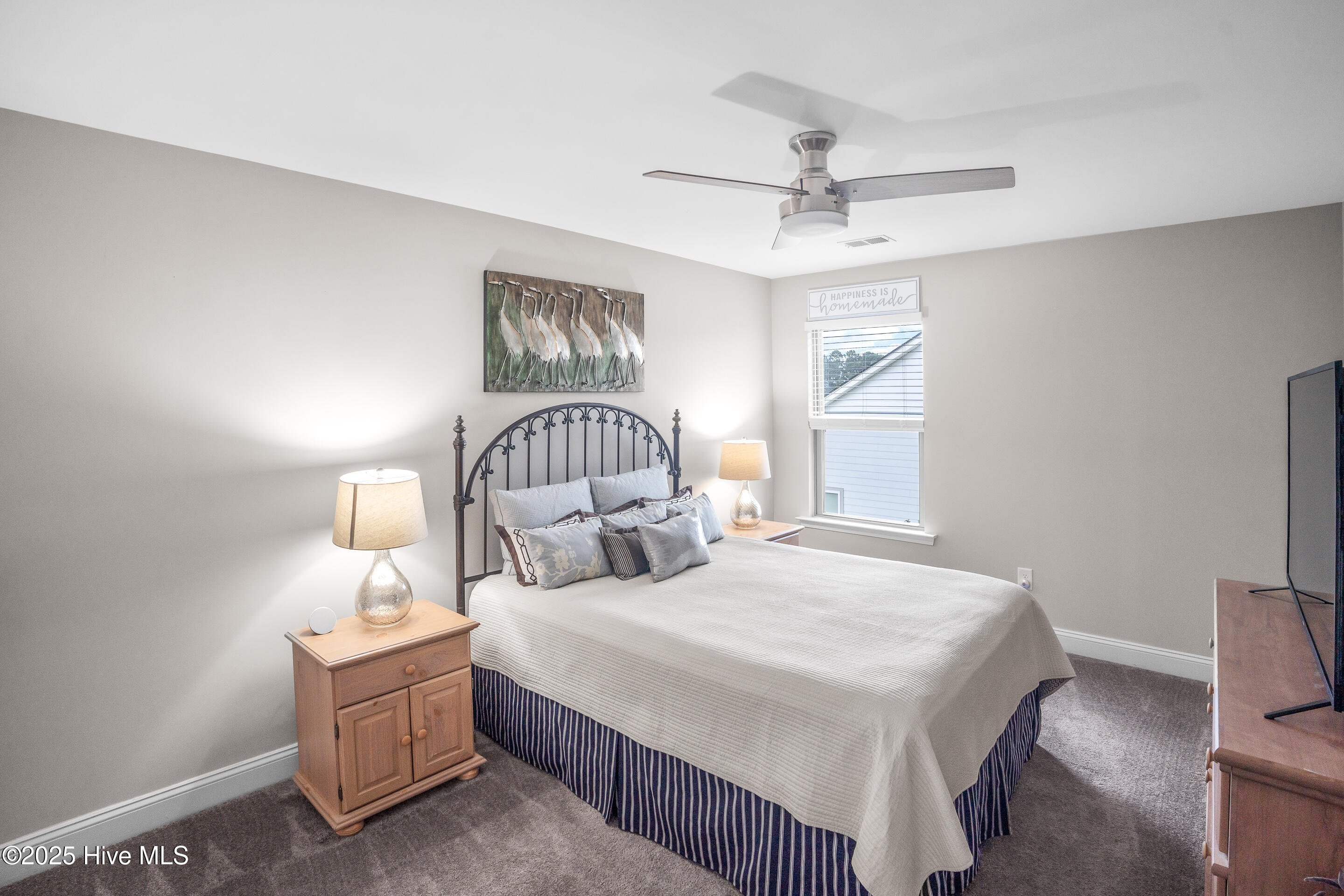 100526662 | Photo 53