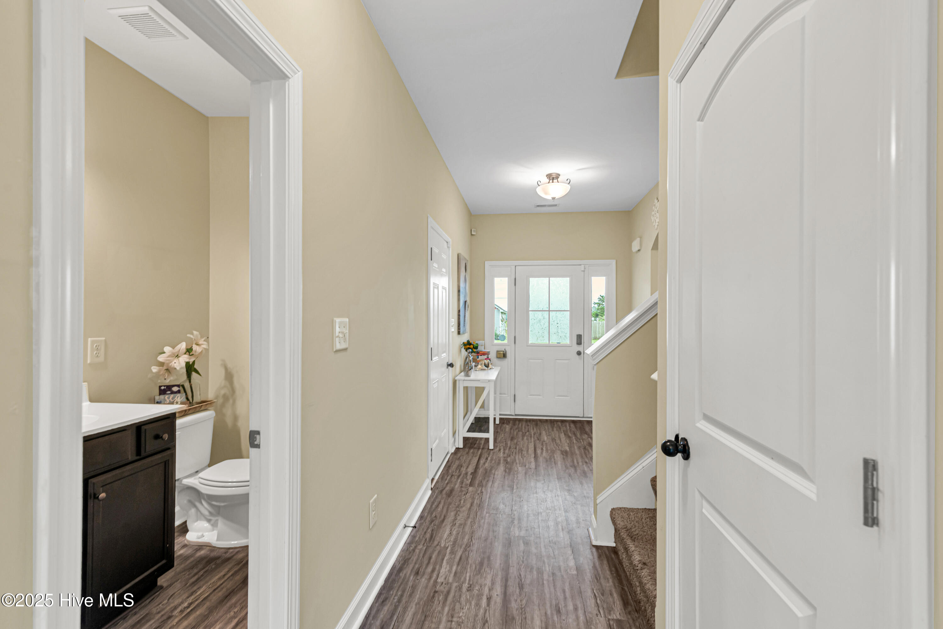 100531224 | Photo 23