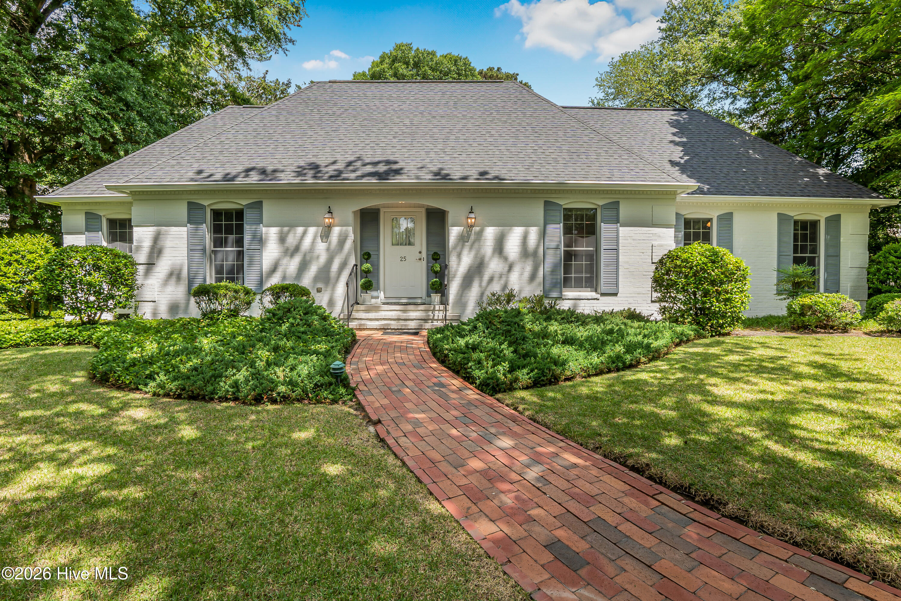 25 Magnolia Rd