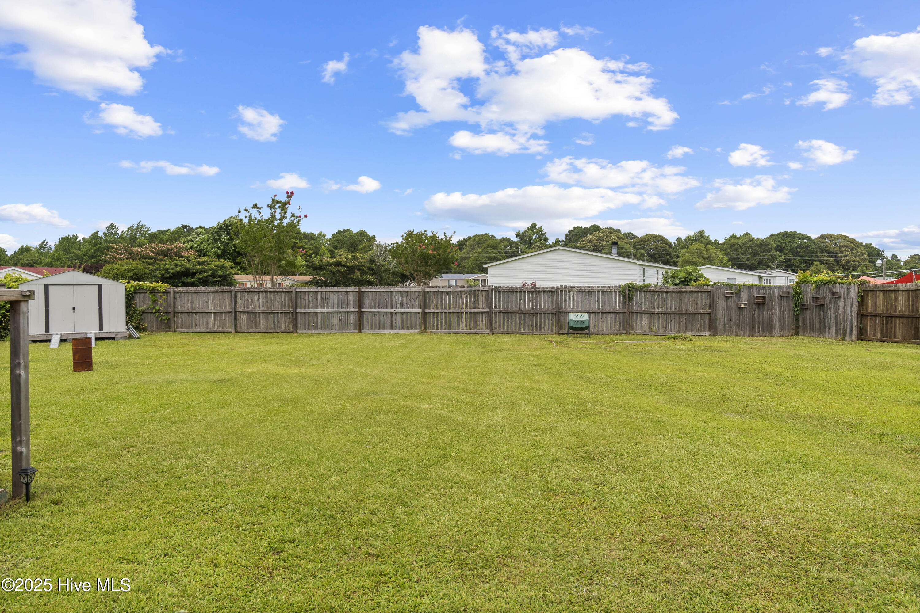 100517540 | Photo 37