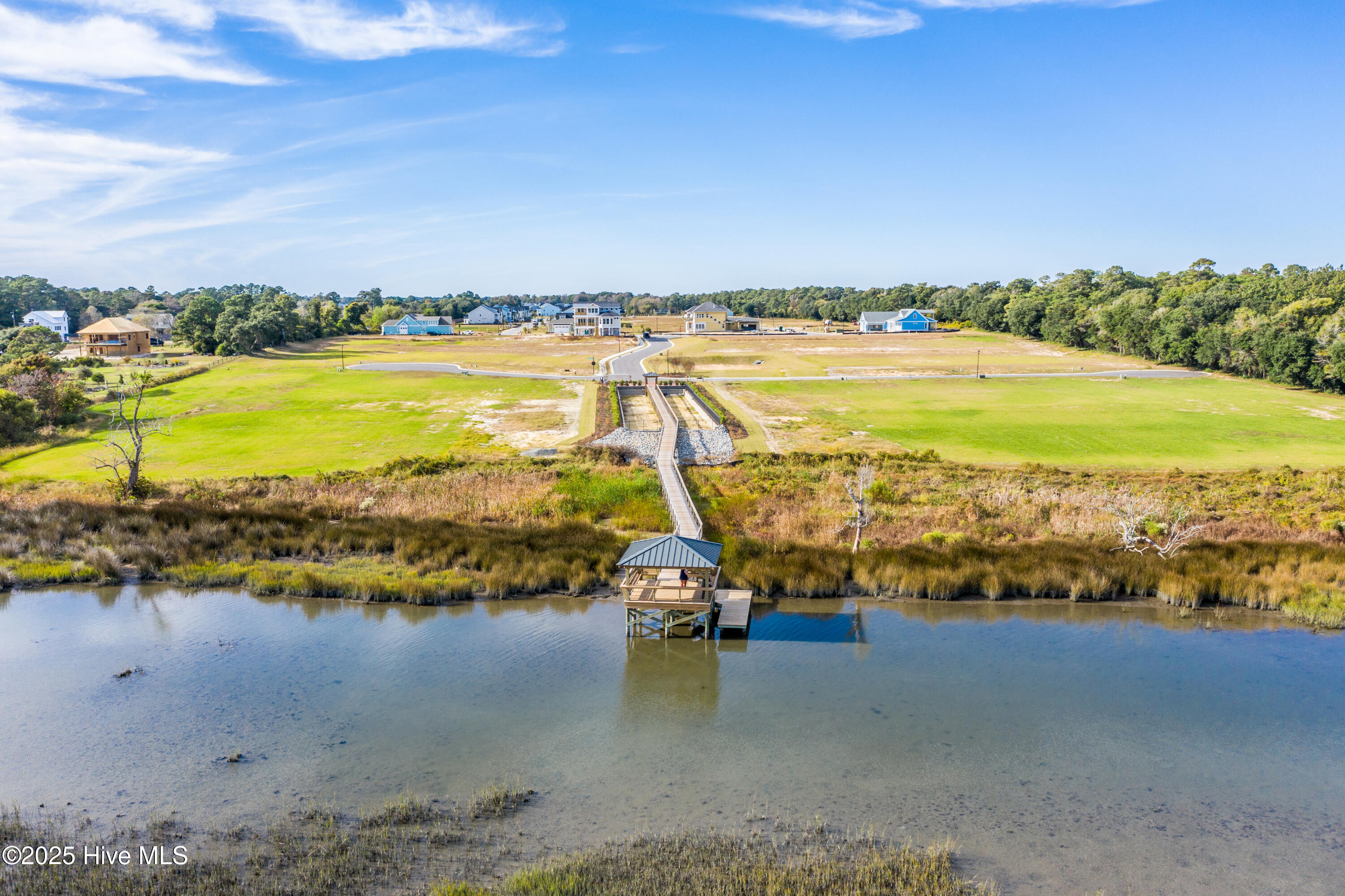 100539864 | Photo 44