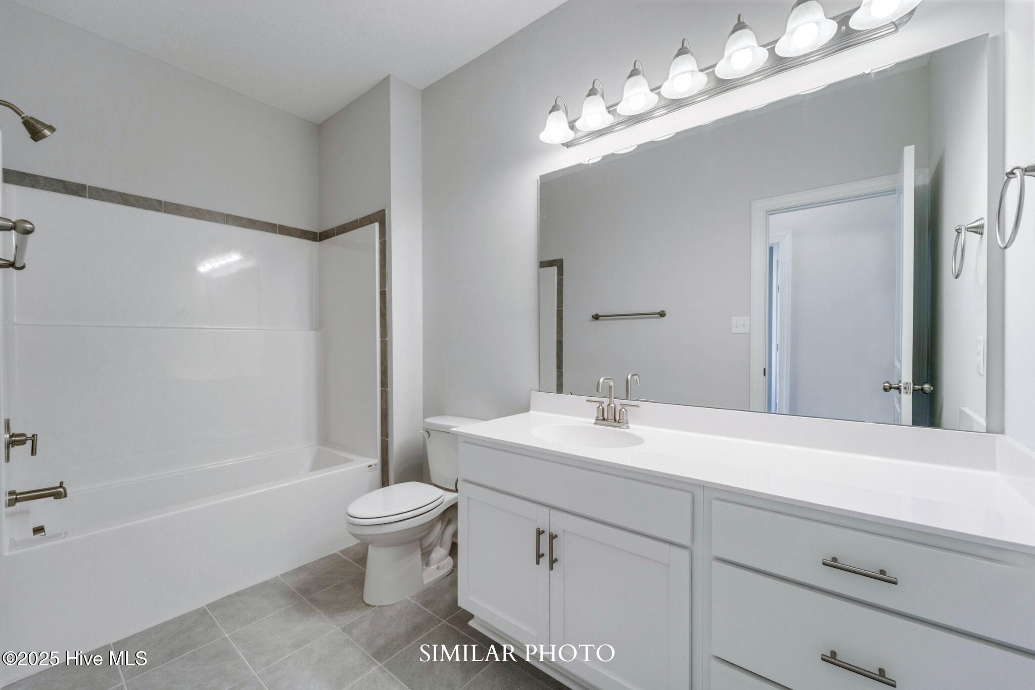 100545483 | Photo 30