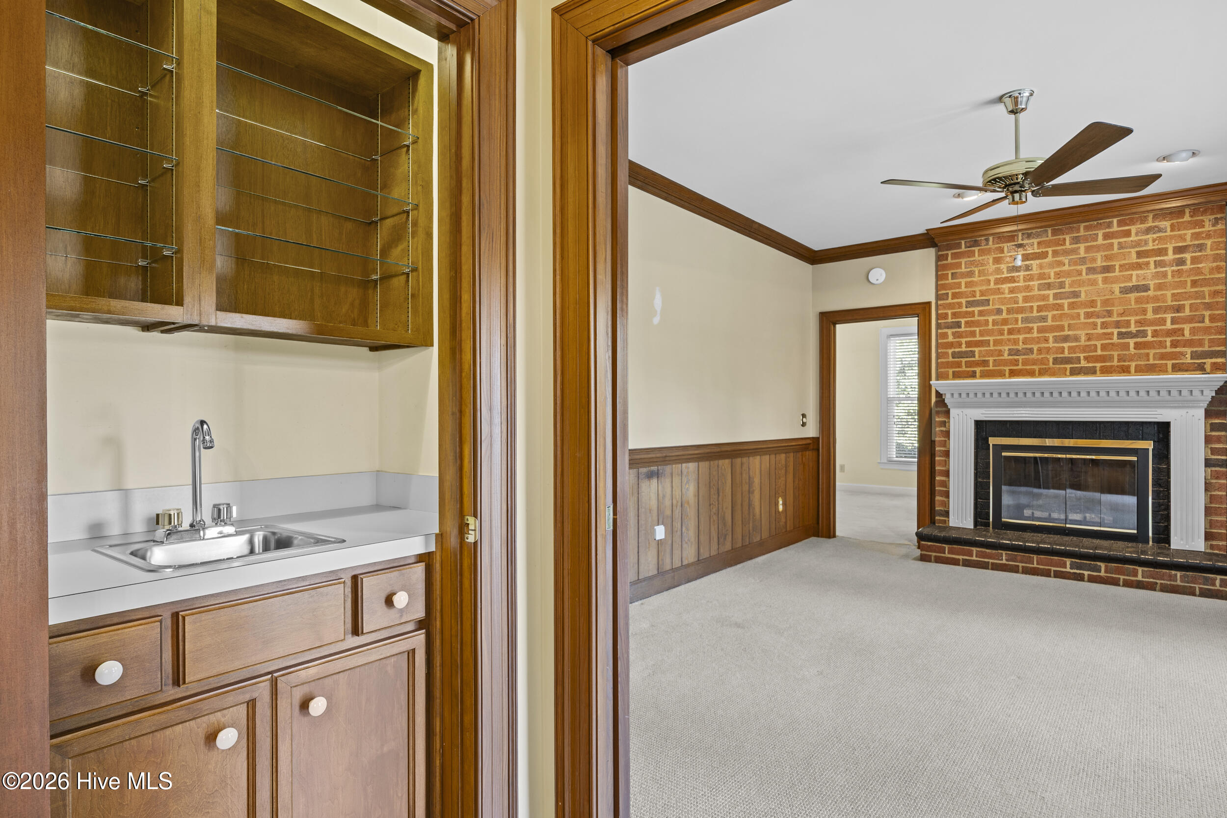 100560704 | Photo 20