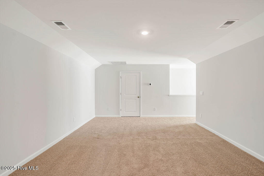 100528911 | Photo 31