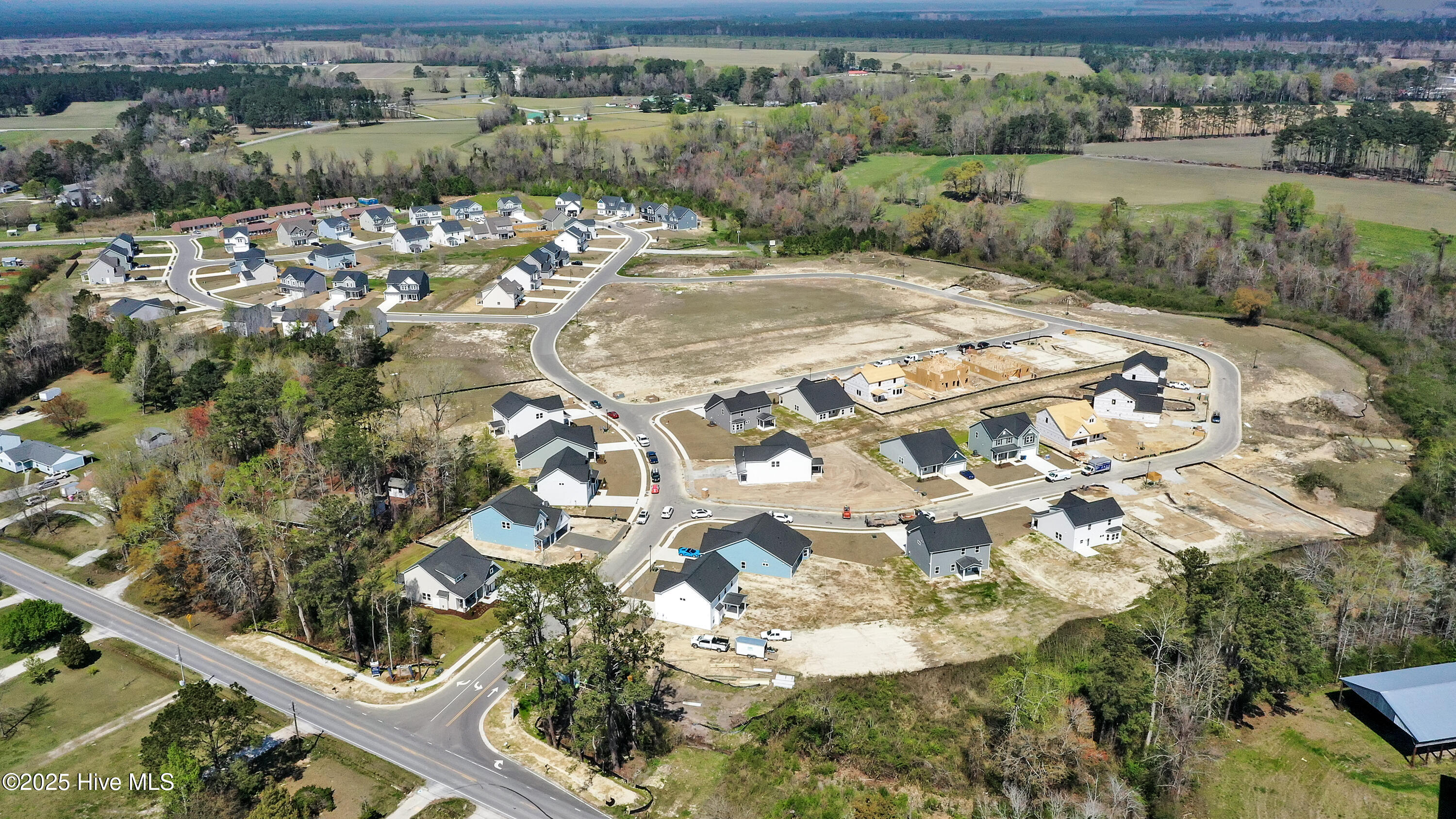 100535956 | Photo 56