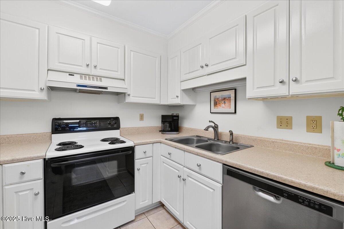 100540886 | Photo 28