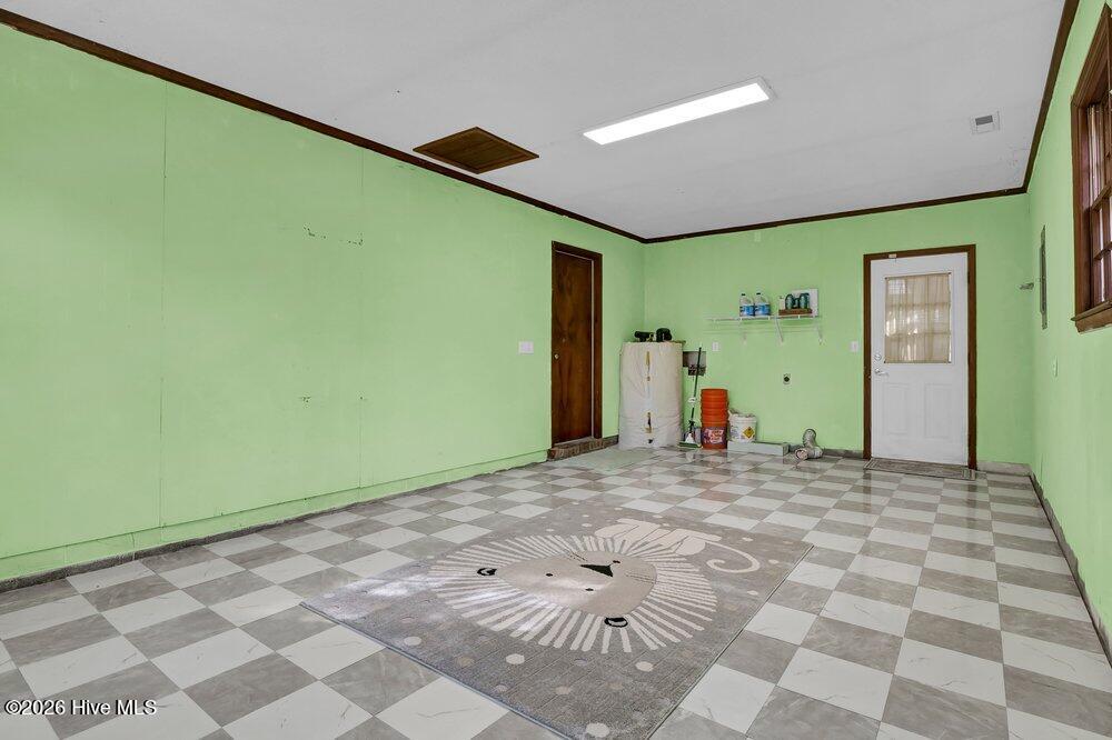 100550495 | Photo 23