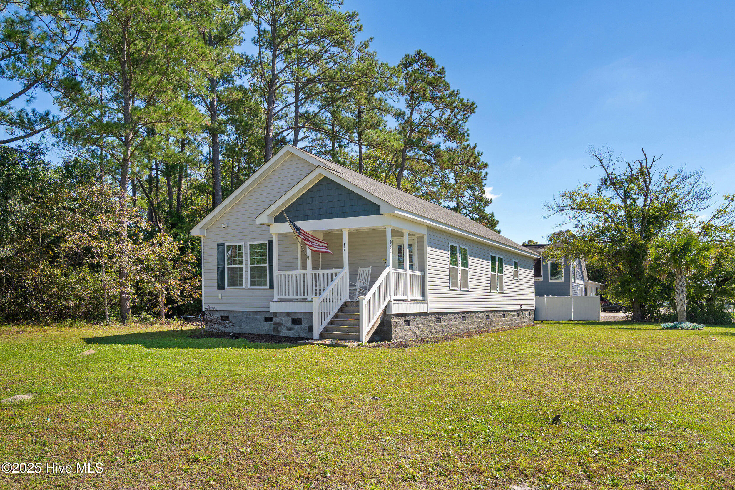 100539240 | Photo 28