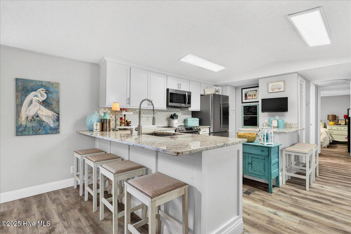 100543222 | Photo 13