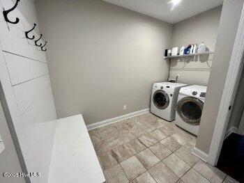 100539488 | Photo 23