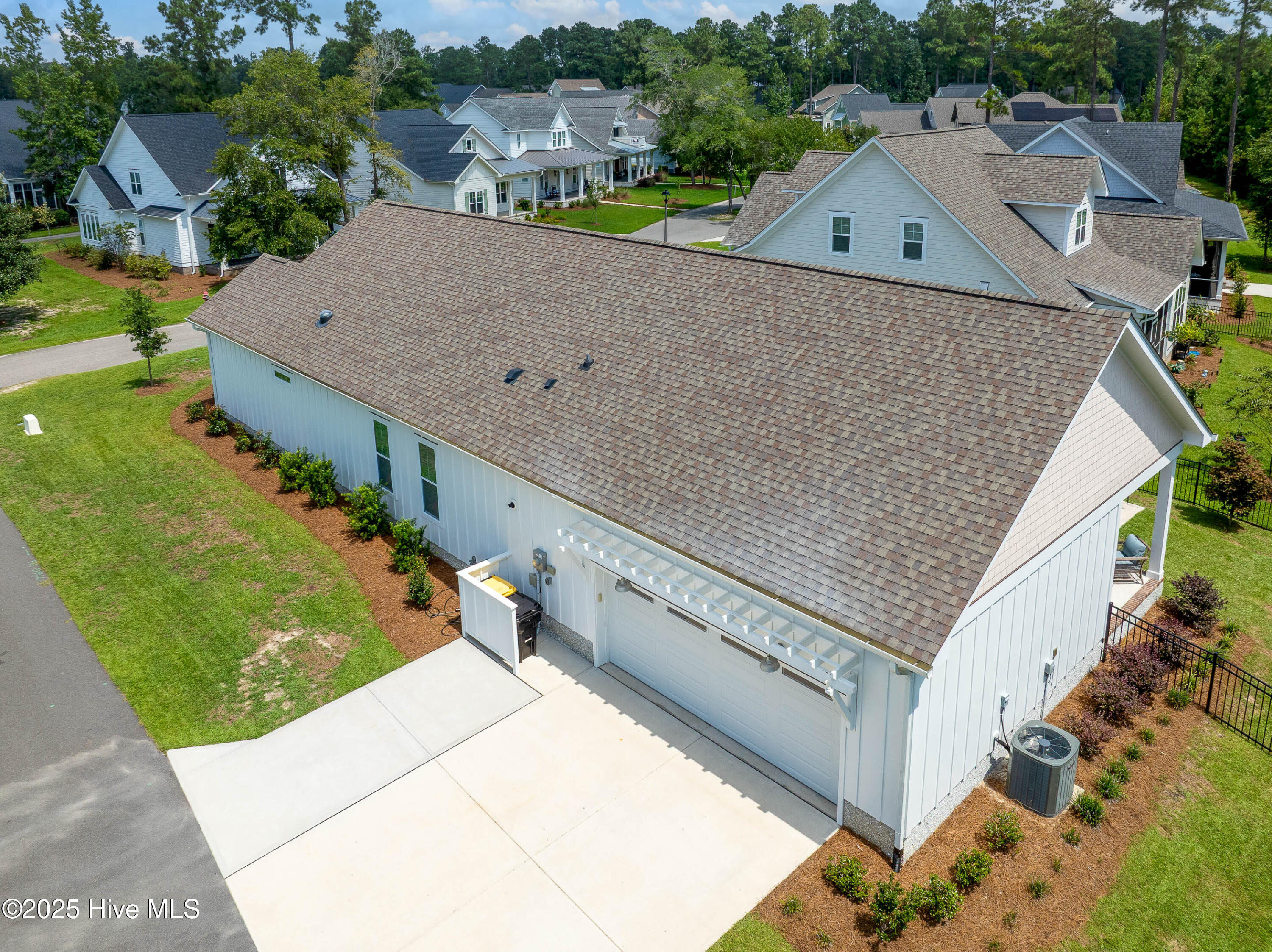 100526506 | Photo 36