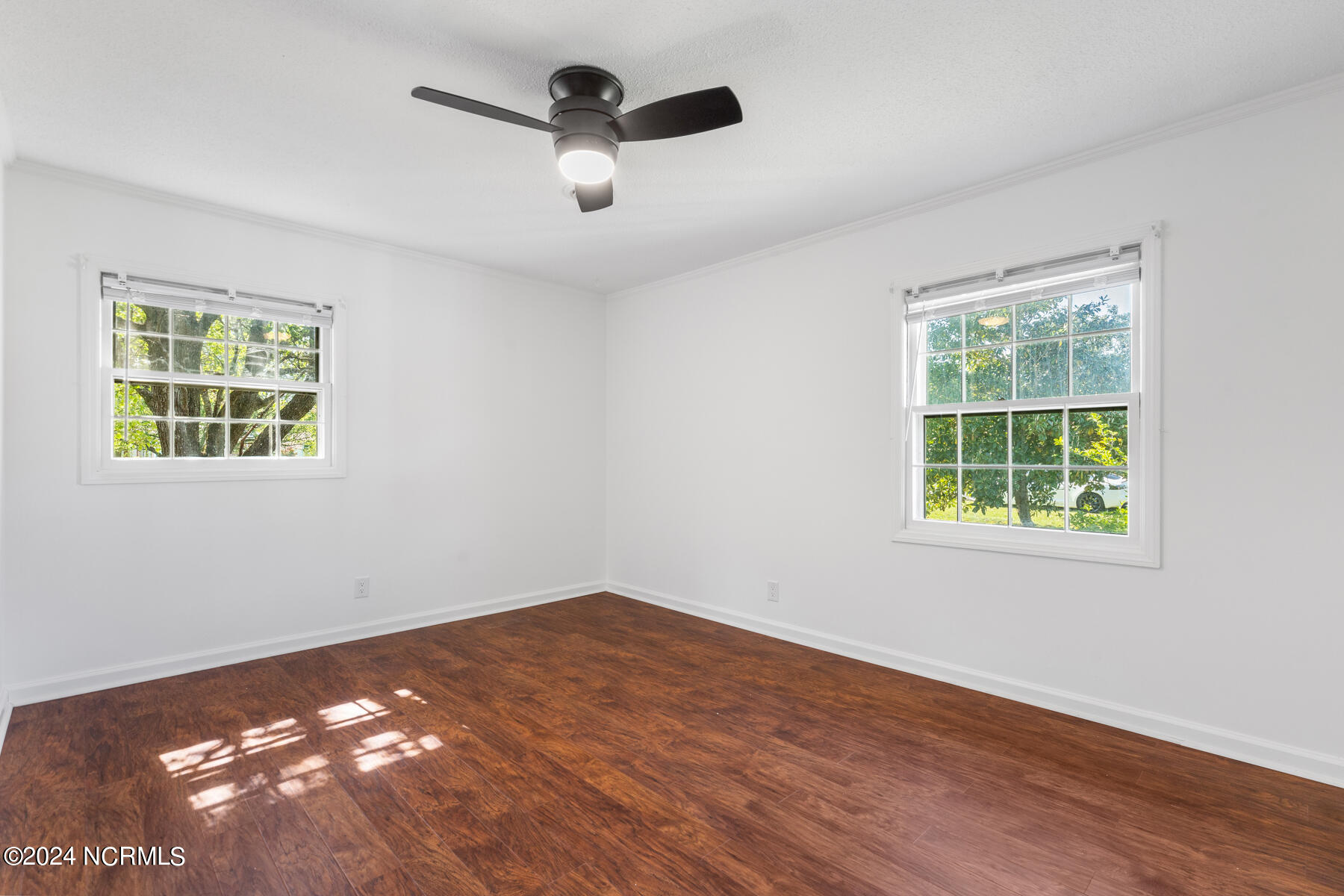 13 Collins Drive,Midway Park