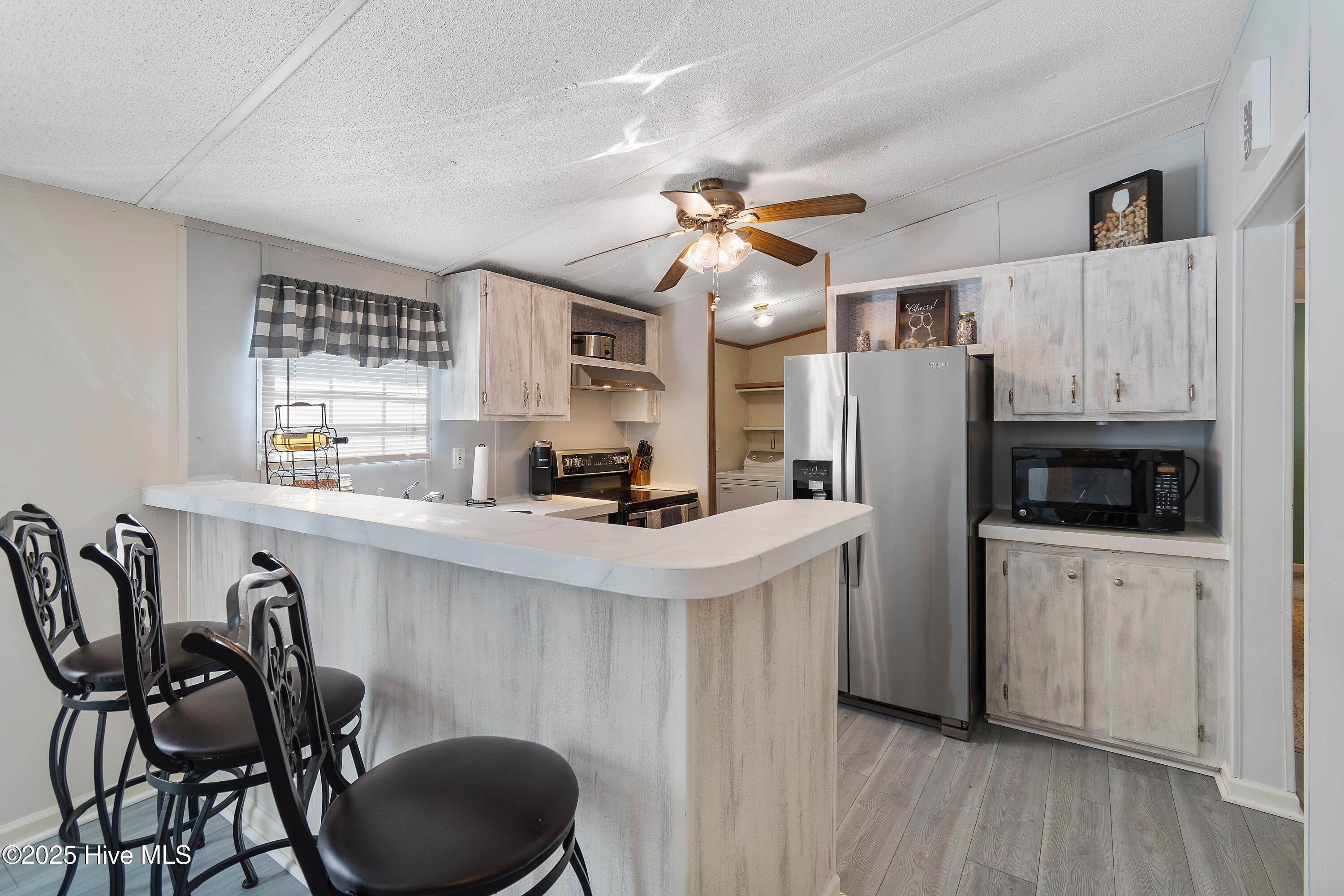 100518587 | Photo 10