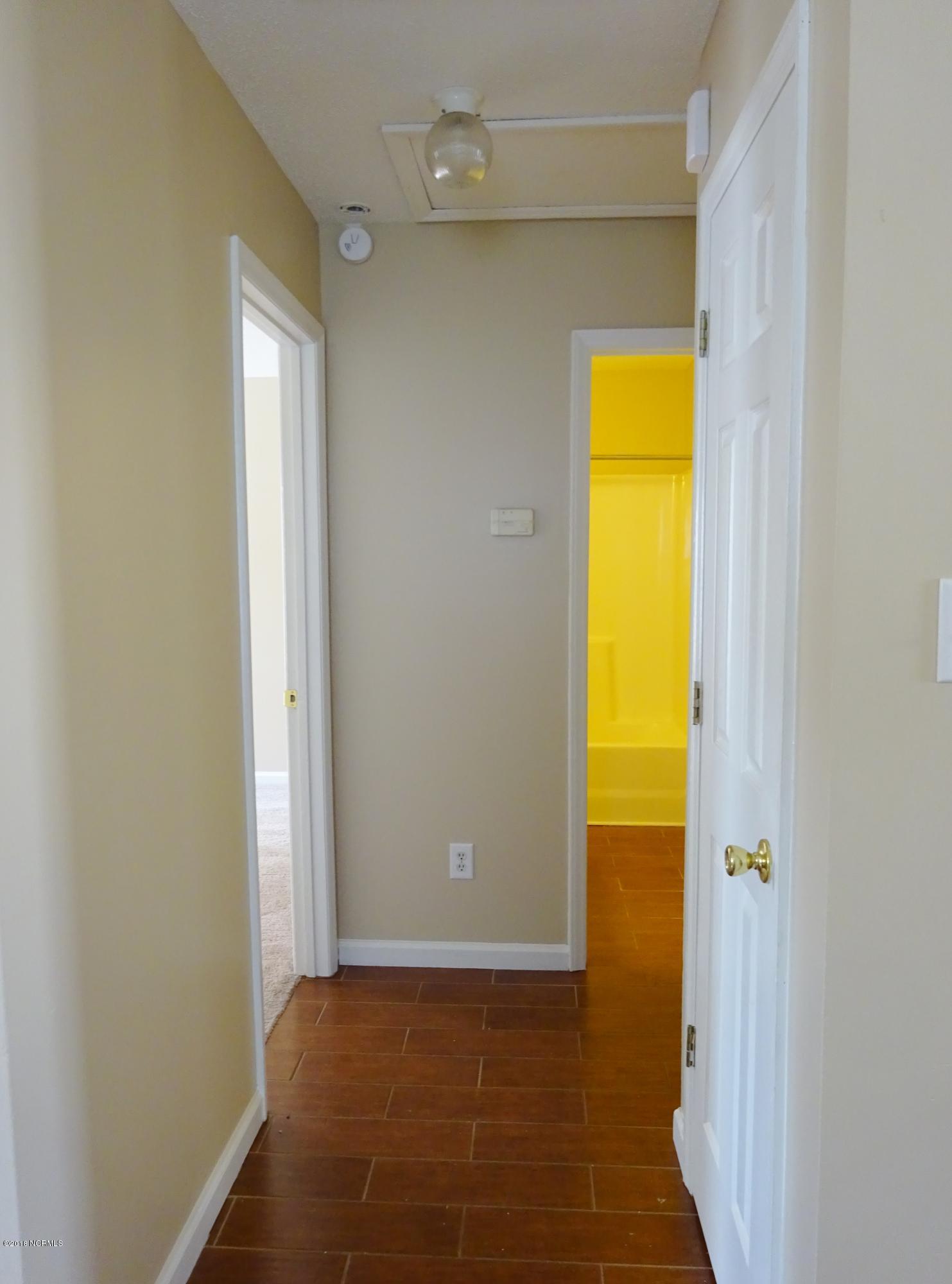 100538529 | Photo 12