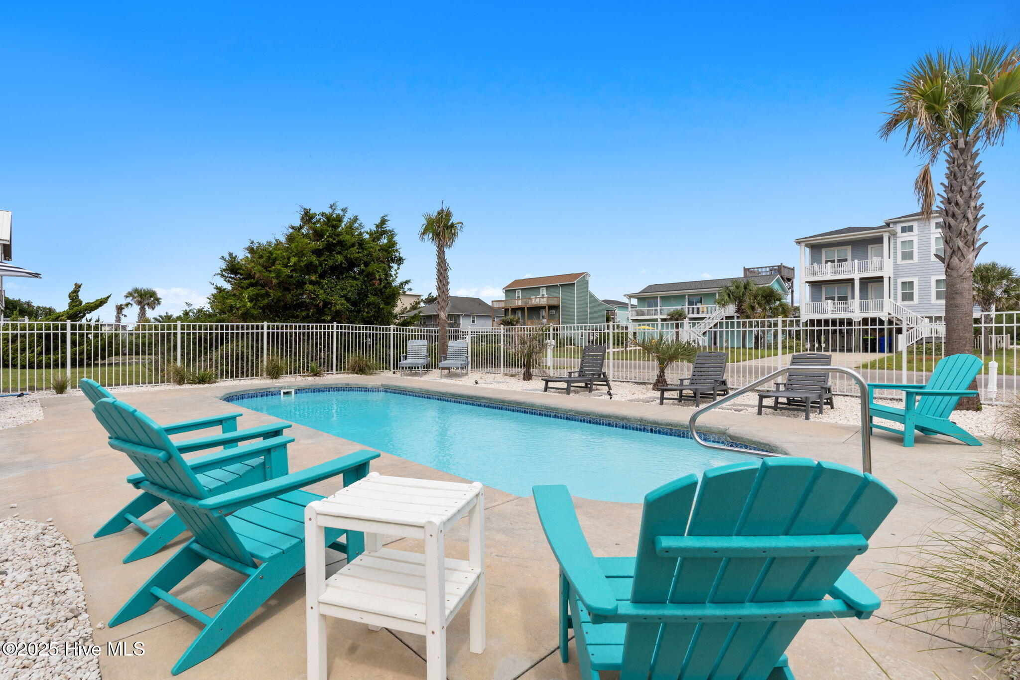 100528214 | Photo 10