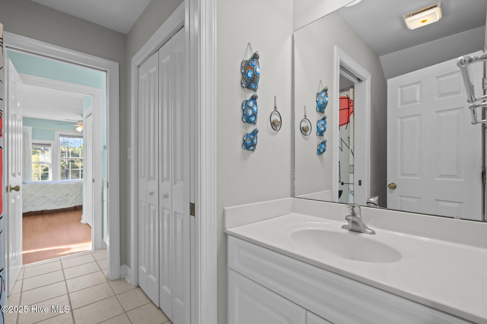 100546584 | Photo 39