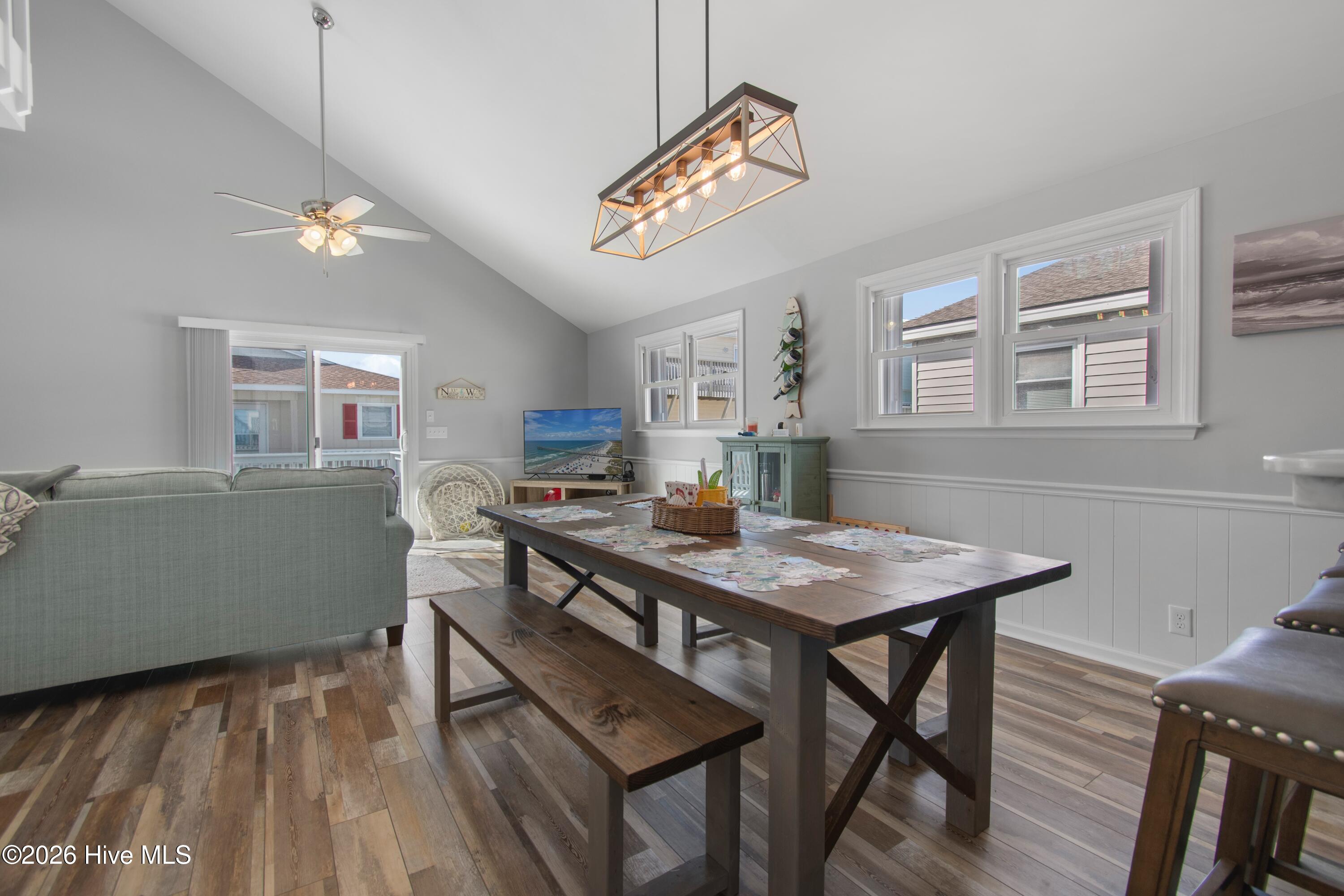 100555544 | Photo 18