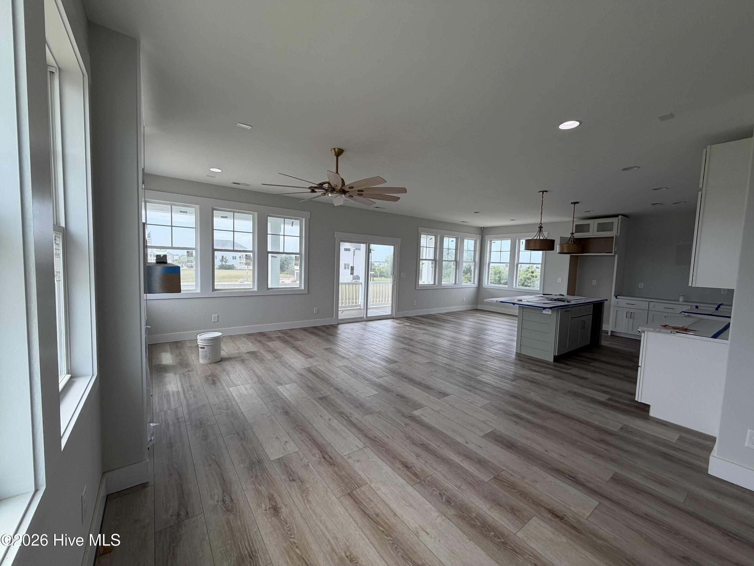 101 Wave Court,Newport