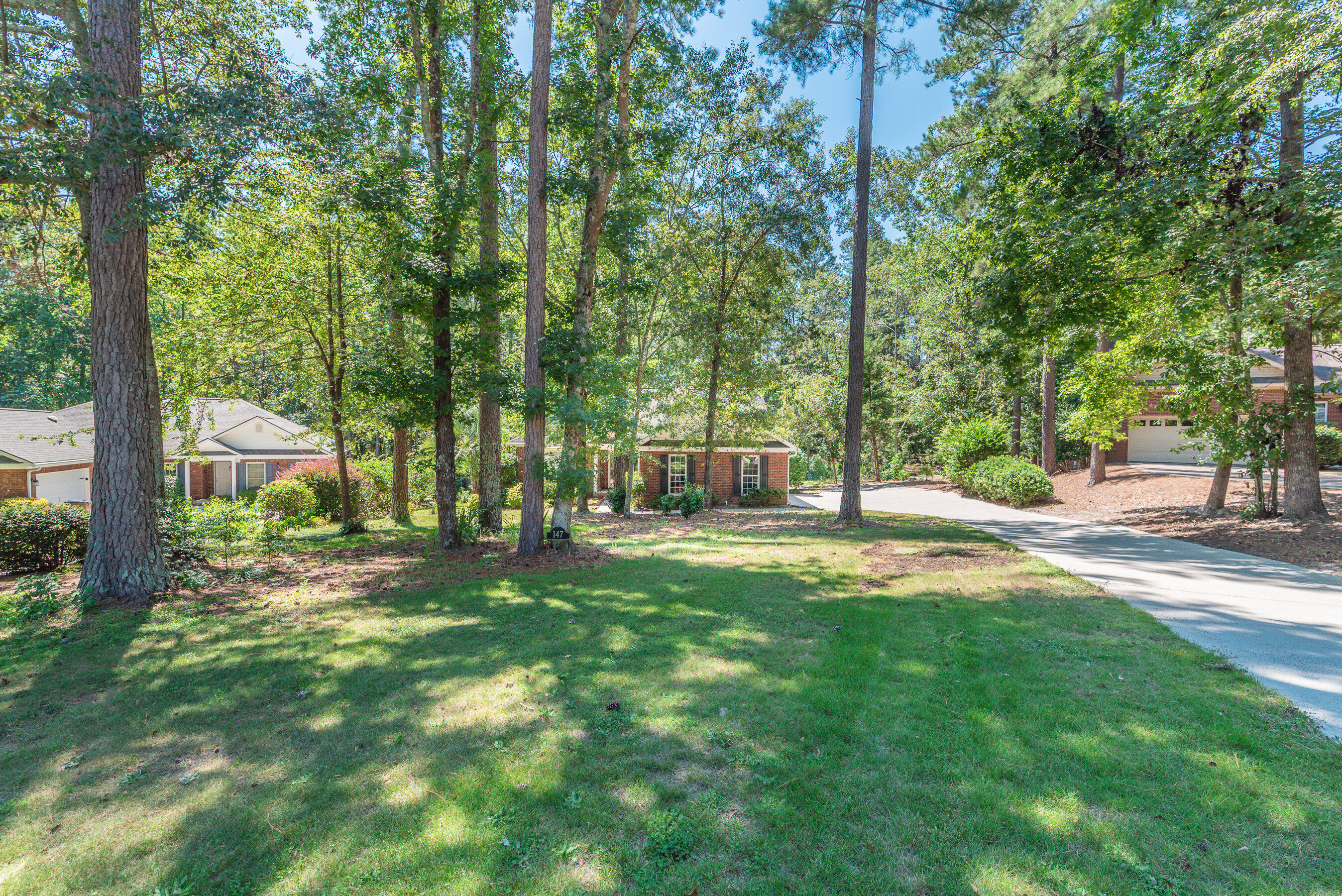 001_147_golden_pond_ct_001_720