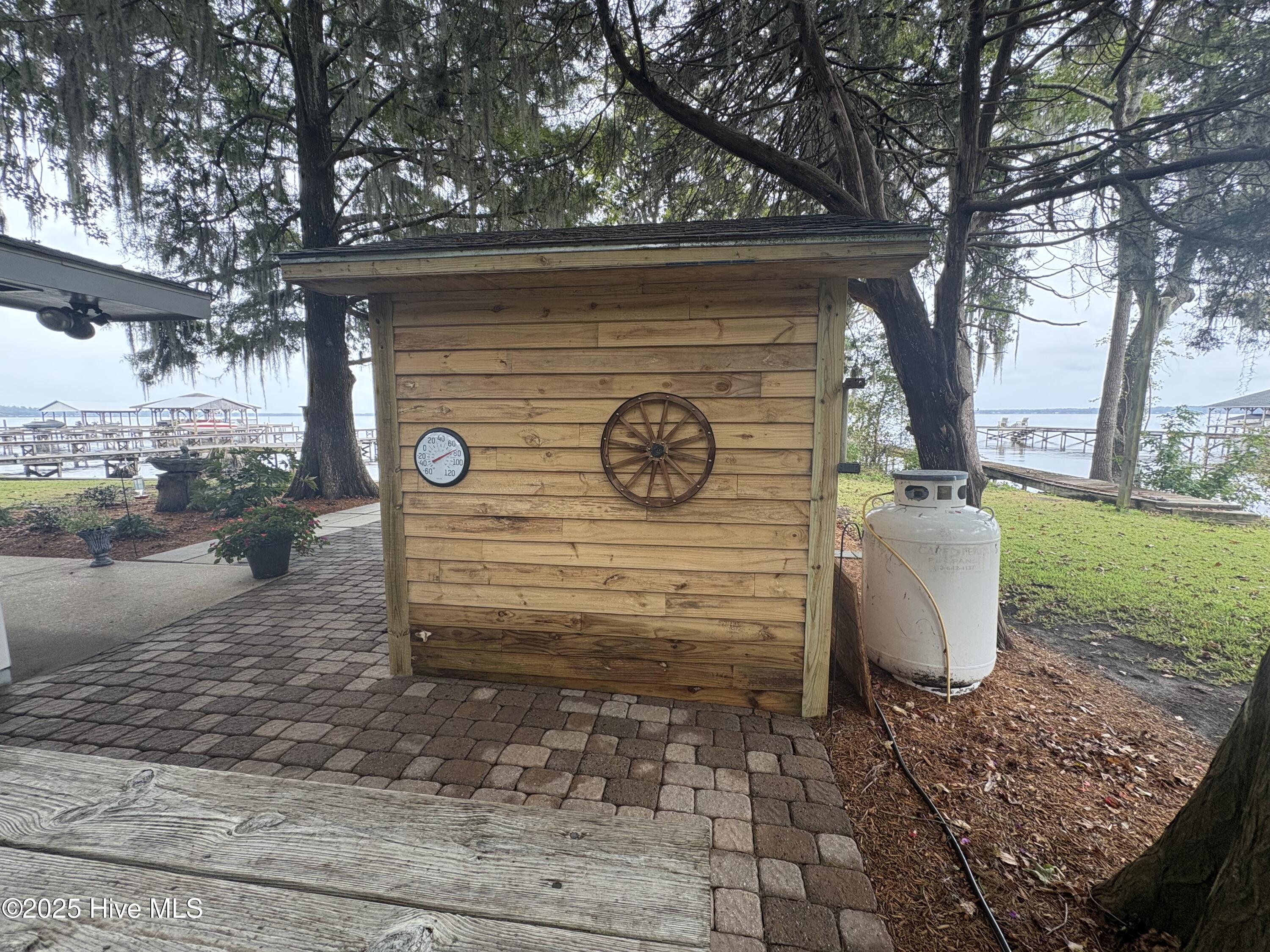 100534974 | Photo 19