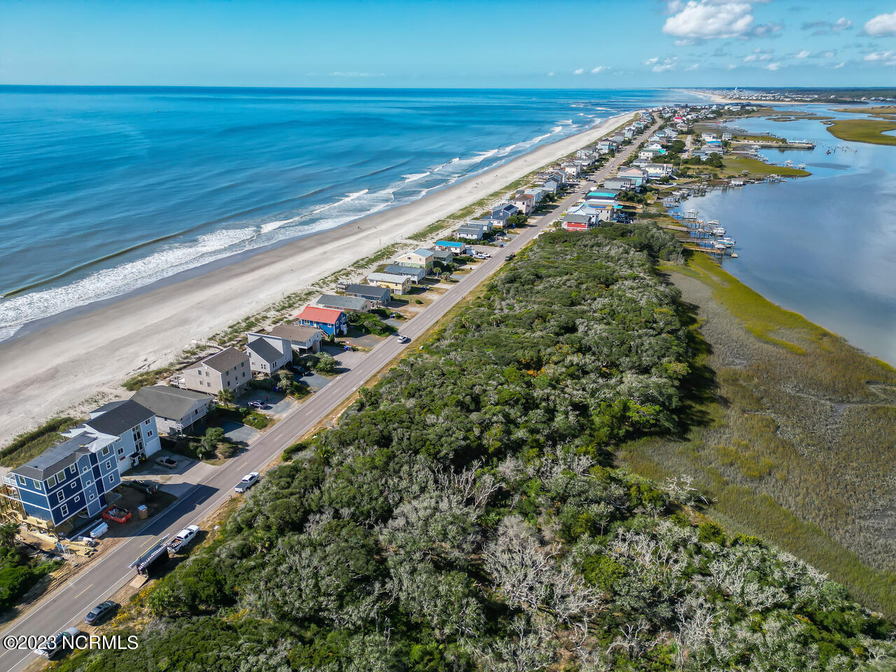 100551227 | Photo 25