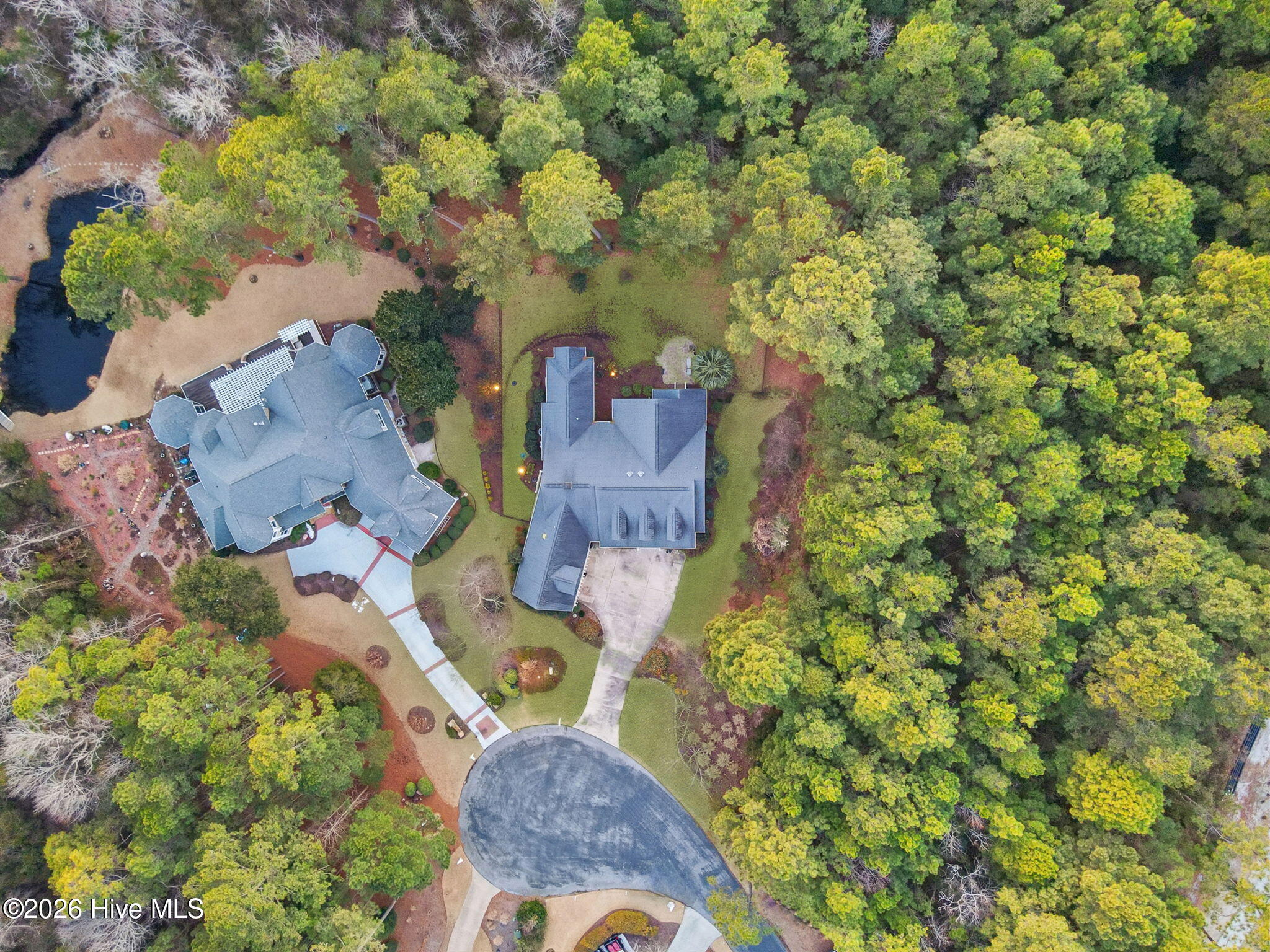 100554087 | Photo 61