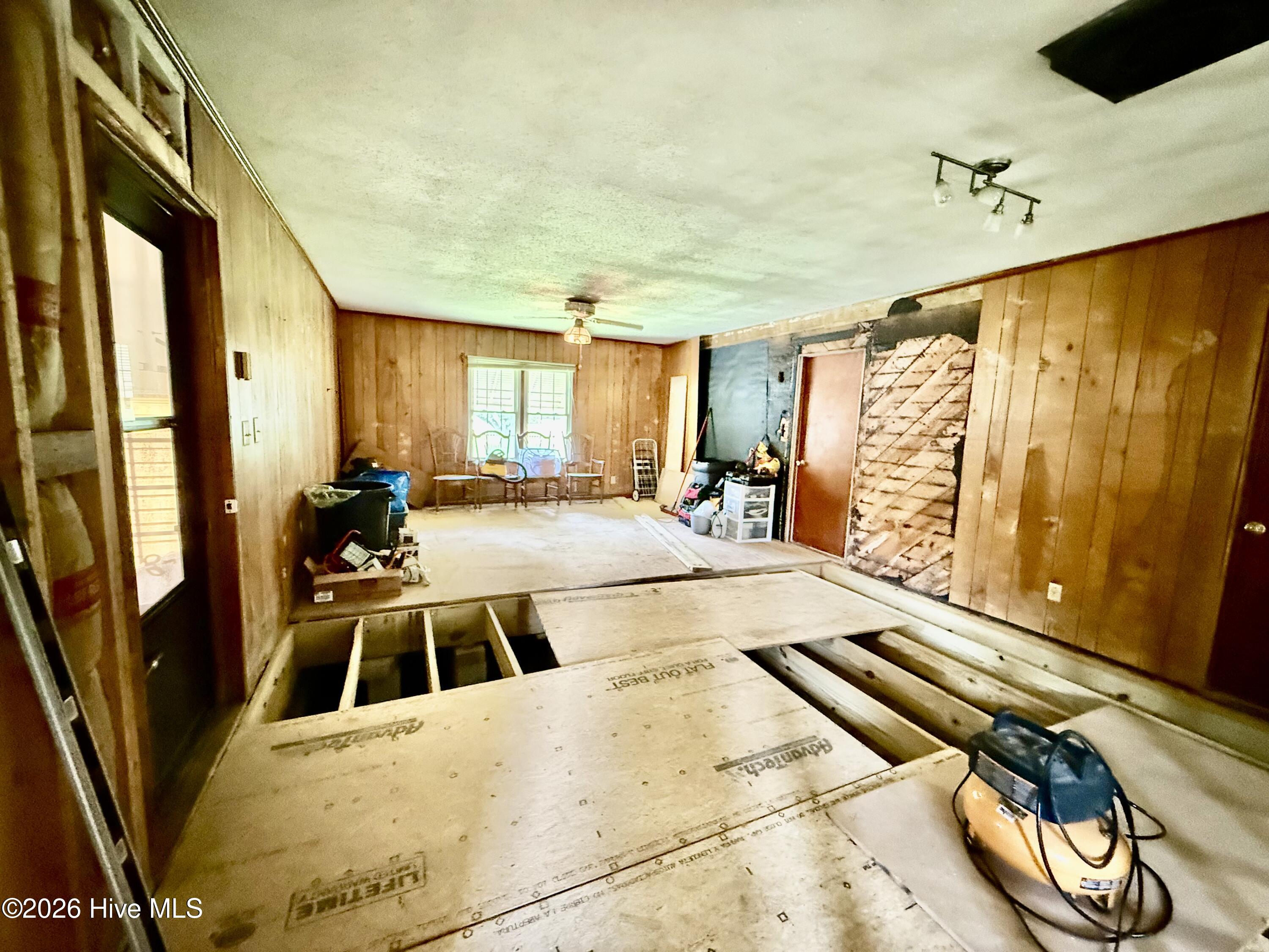 238 Old Nassau Road,Williston