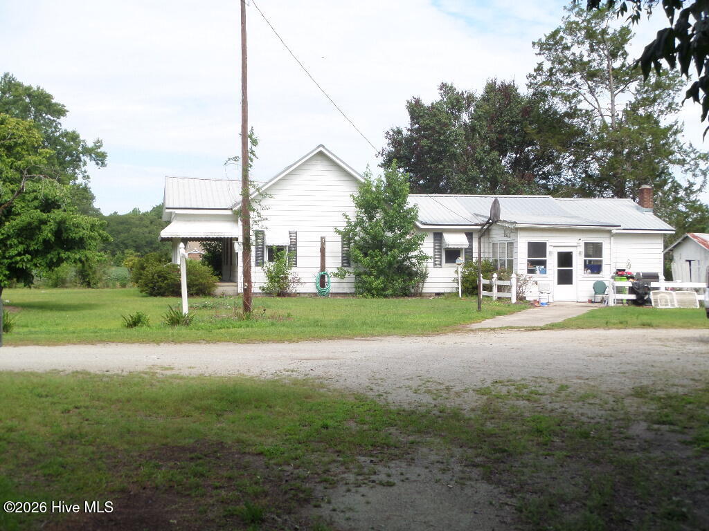 Exterior photo of 3150 Nc 118, Vanceboro, NC 28586. MLS: 100587111