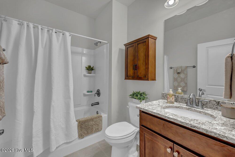 100557915 | Photo 20