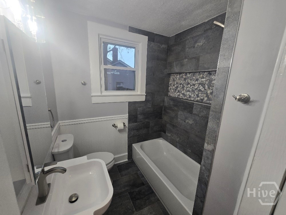 Photo 3 of Single family home for sale at 2209 Mississippi Ave, Savannah, GA 31404 | MLS# SA361775 | Listing updated on 2026-09-15