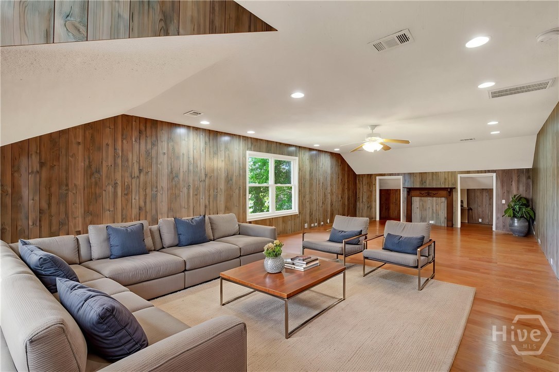 725 Blue Gill Road