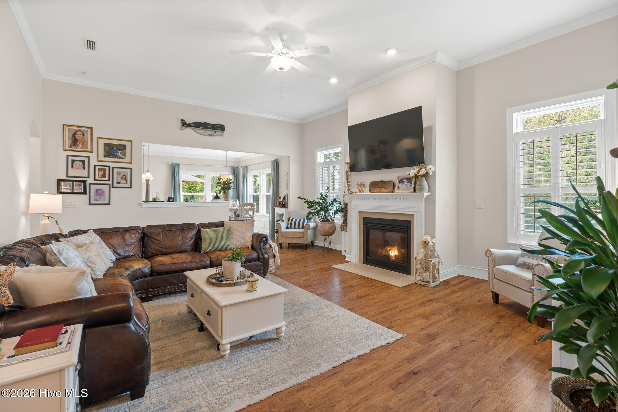 100567618 | Photo 10