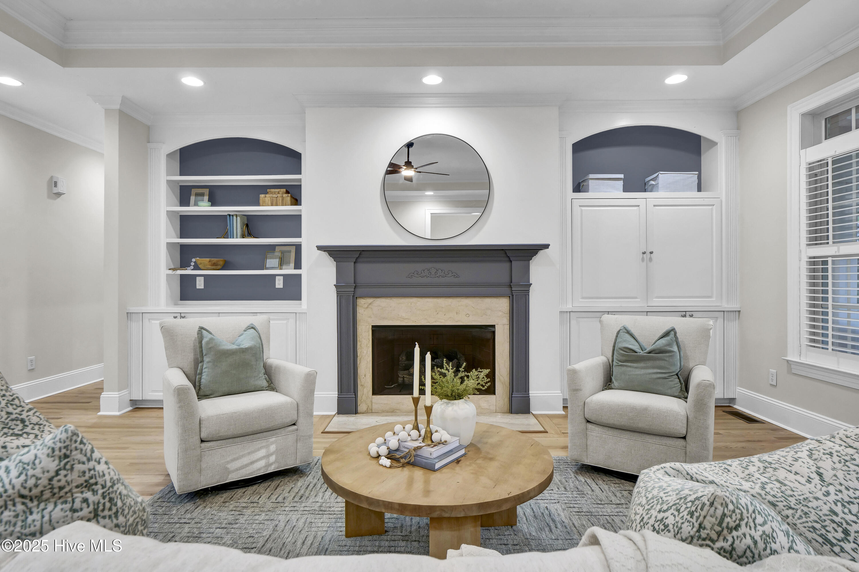 100518600 | Photo 10