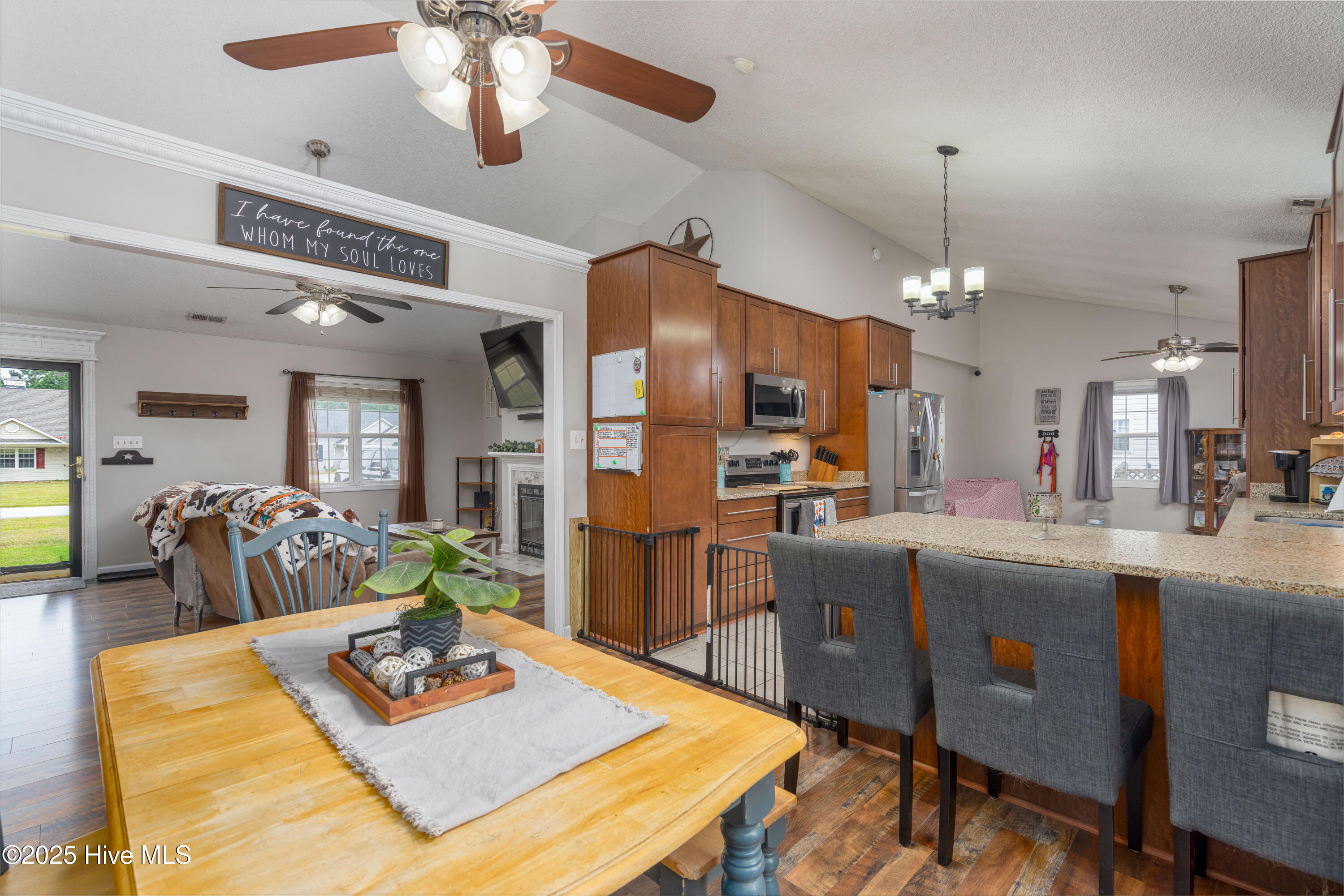 108 Quail Creek Drive, Hubert, NC 28539 – photo 9: 108 Quail Creek-8