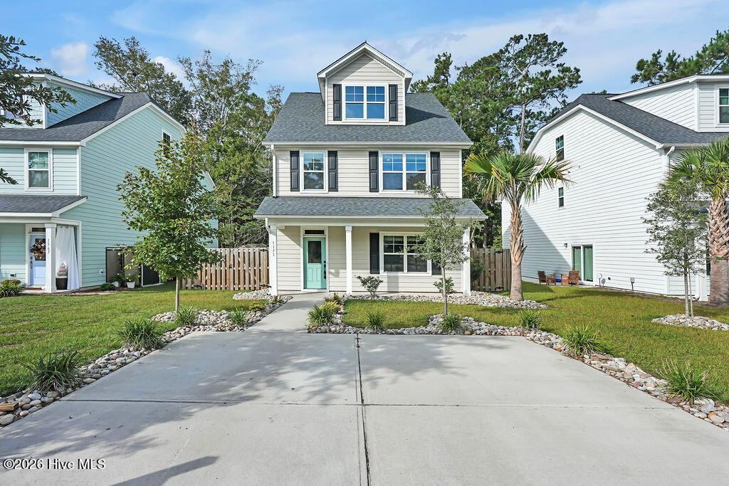 Photo 3 of Single family home for sale at 1171 N Caswell Ave, Southport, NC 28461 | MLS# 100590414 | Listing updated on 2026-10-09