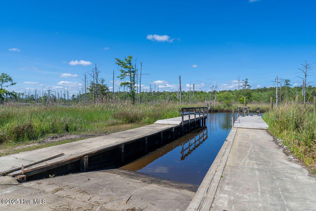 100560439 | Photo 34