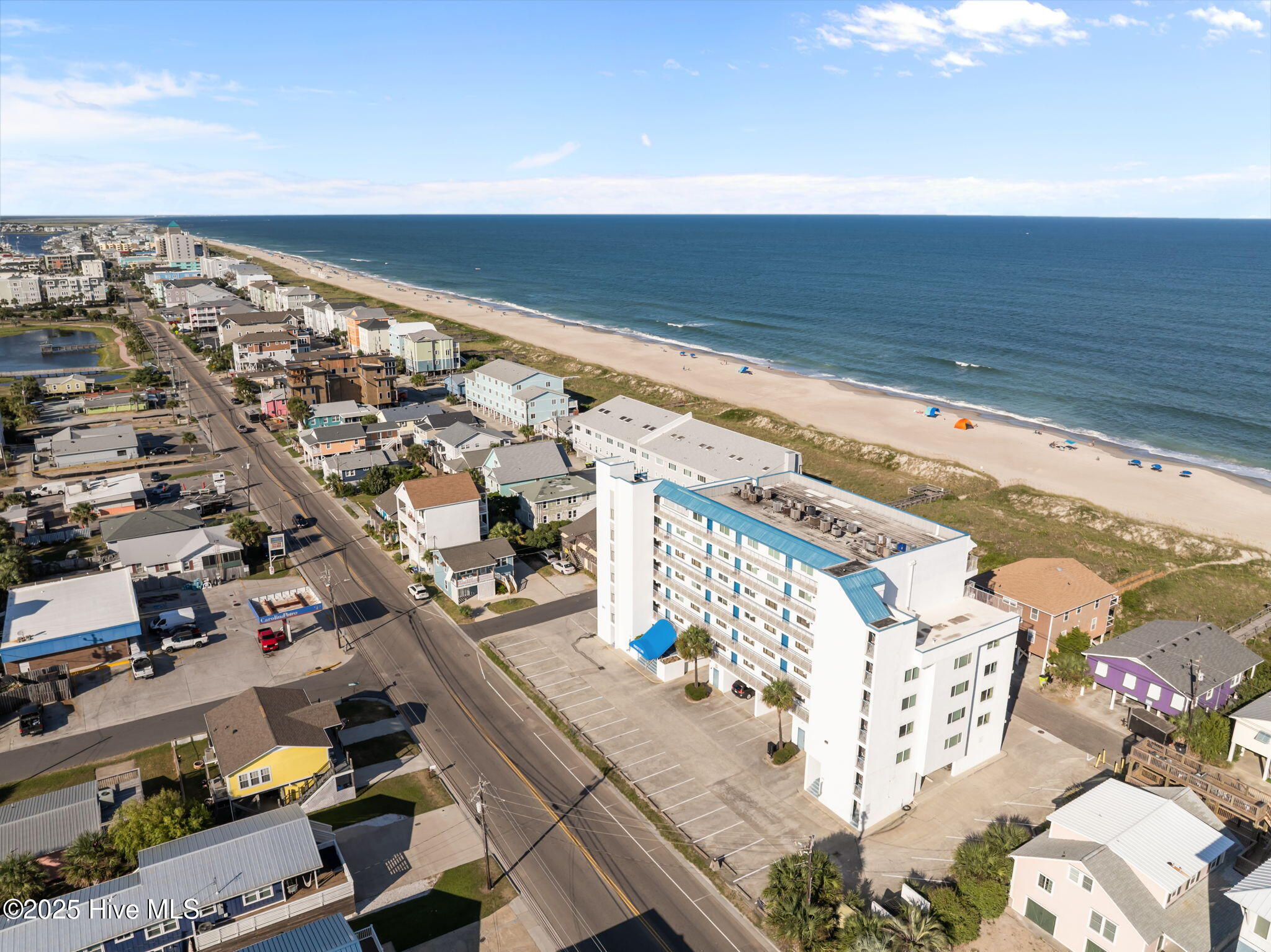 100570522 | Photo 34