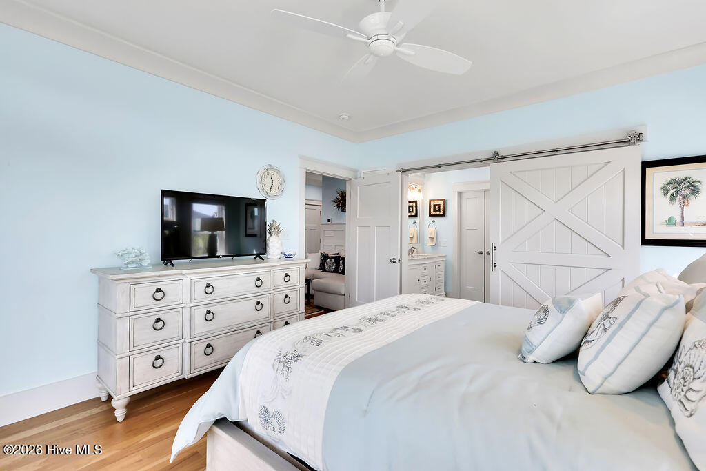 100564206 | Photo 17