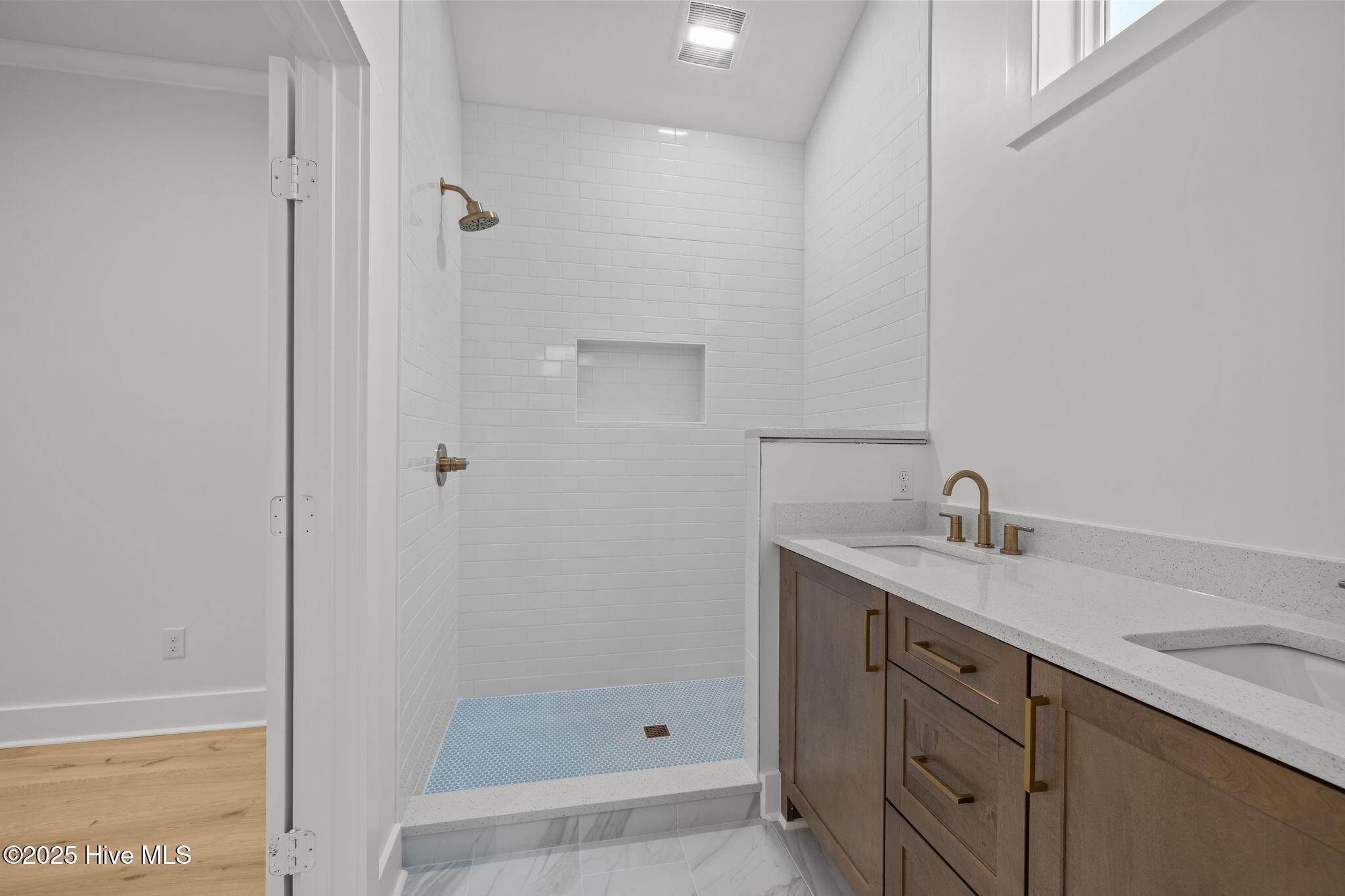 504 N 25th Street,Morehead City