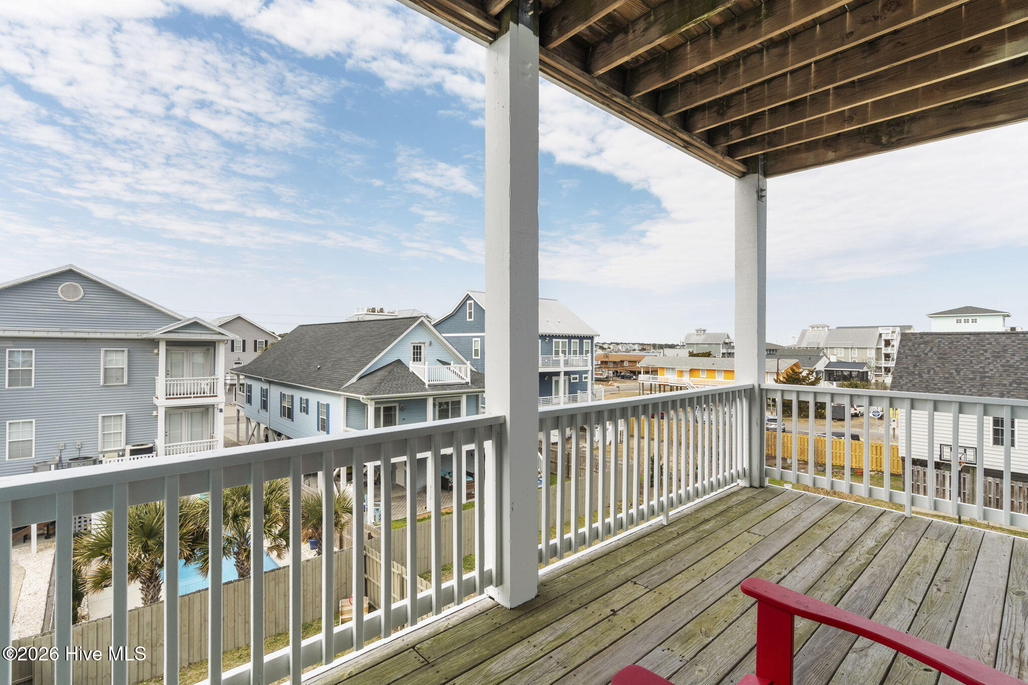 100553989 | Photo 22