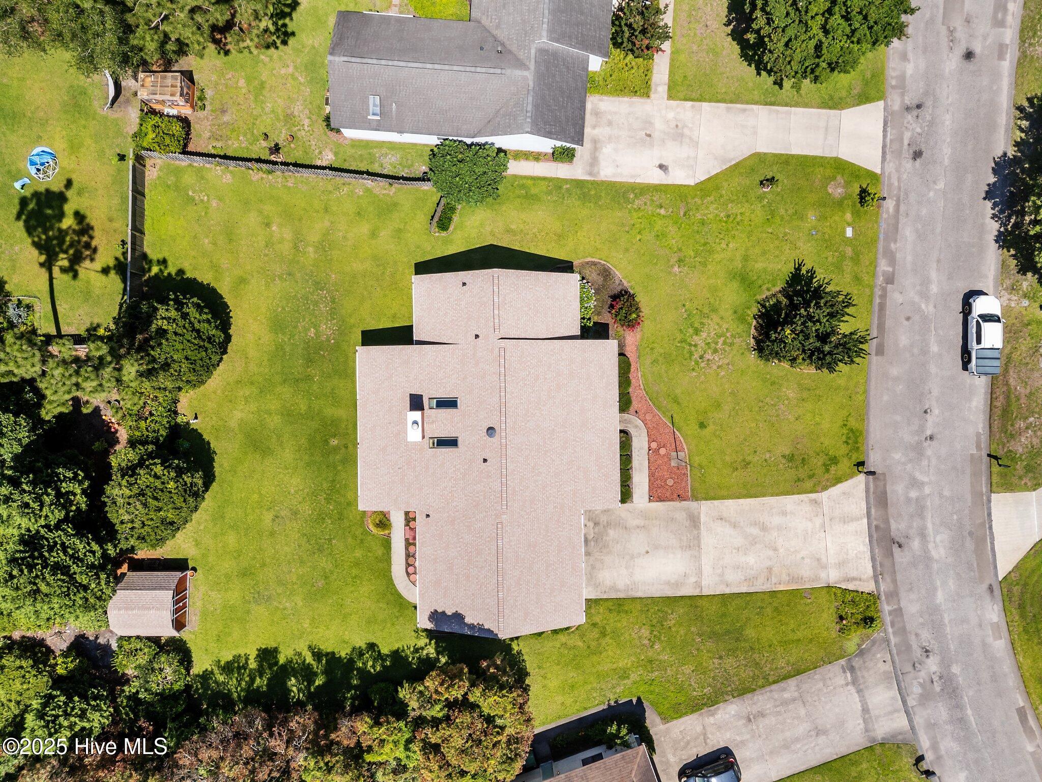 100514247 | Photo 36