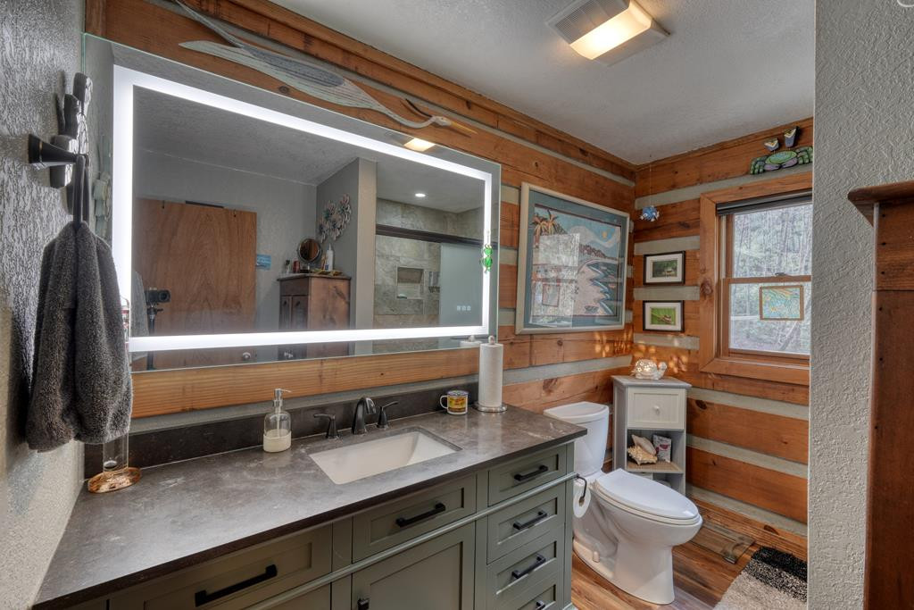 520 Farmer Drive, Murphy, NC 28906 Listing Photo  86