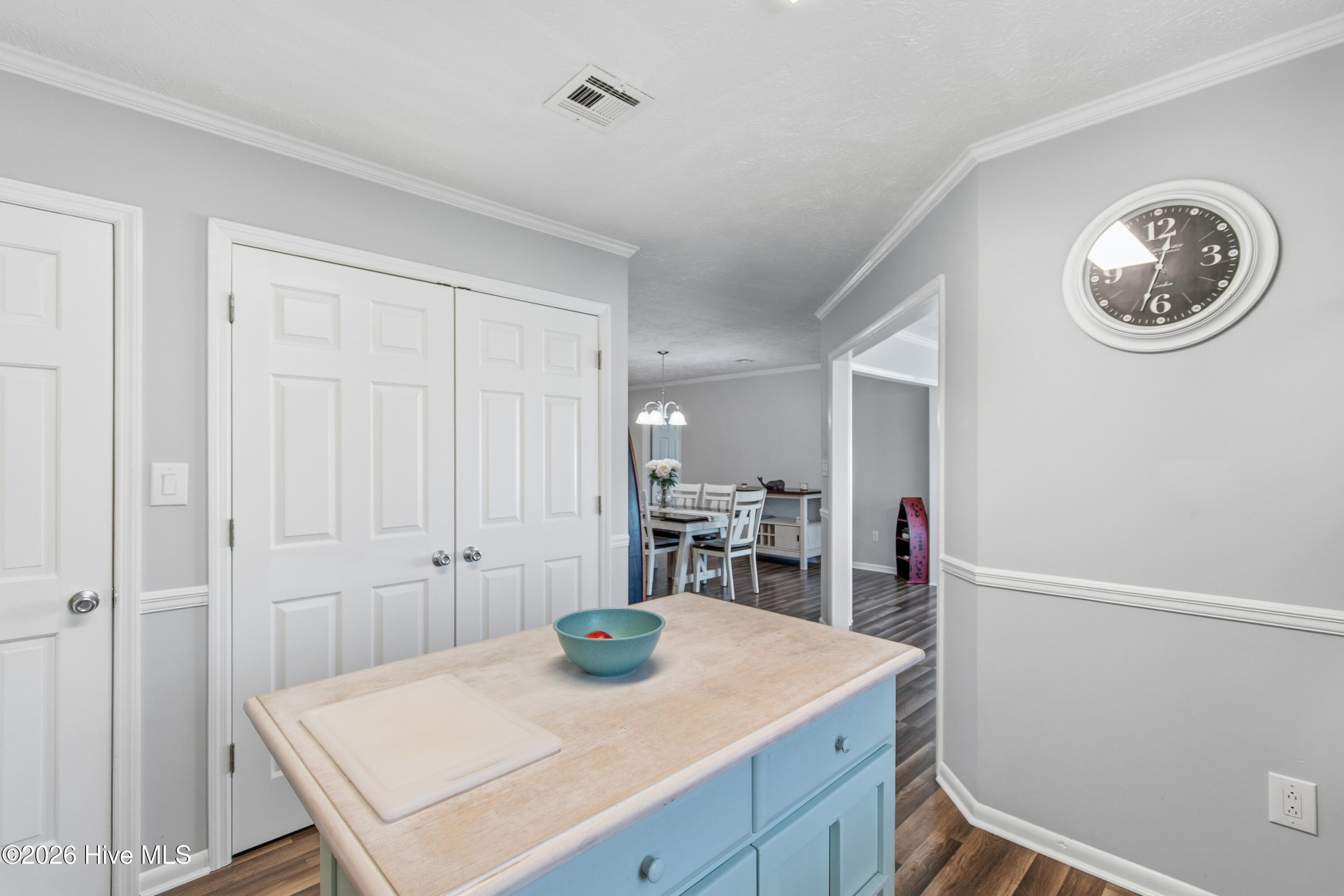 100550998 | Photo 20