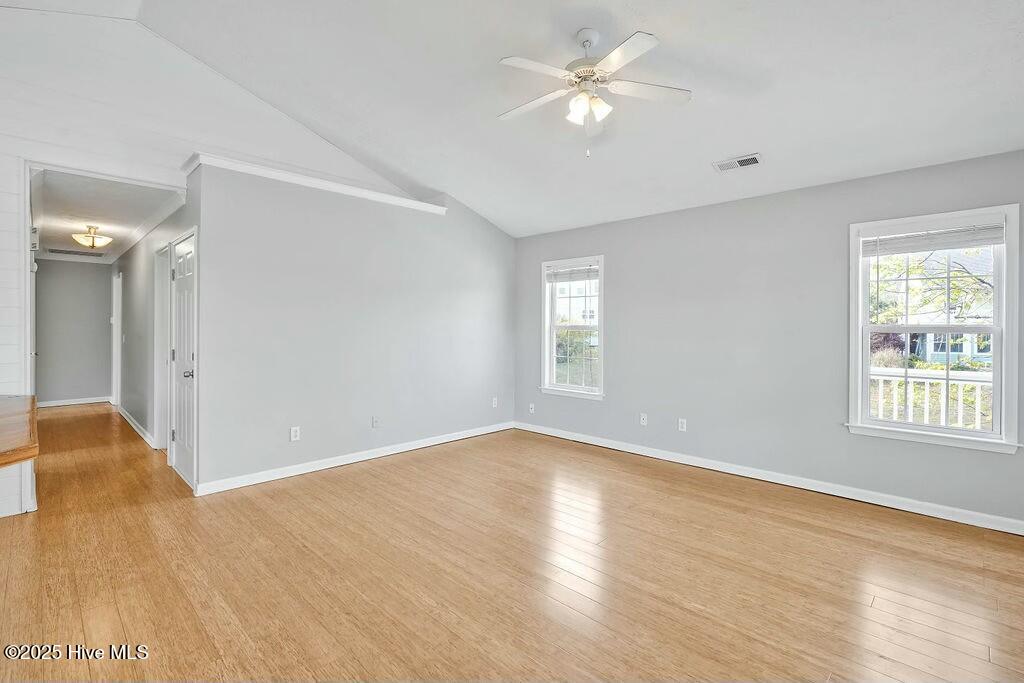 112 Palm Breeze Drive, Carolina Beach, NC 28428 – photo 9: tempImageFFeeX4