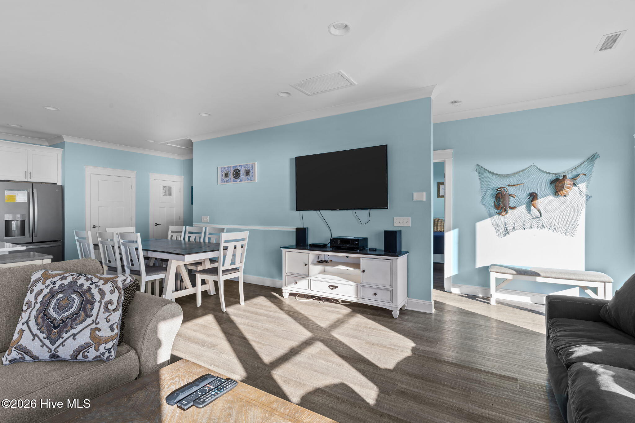 100547503 | Photo 12